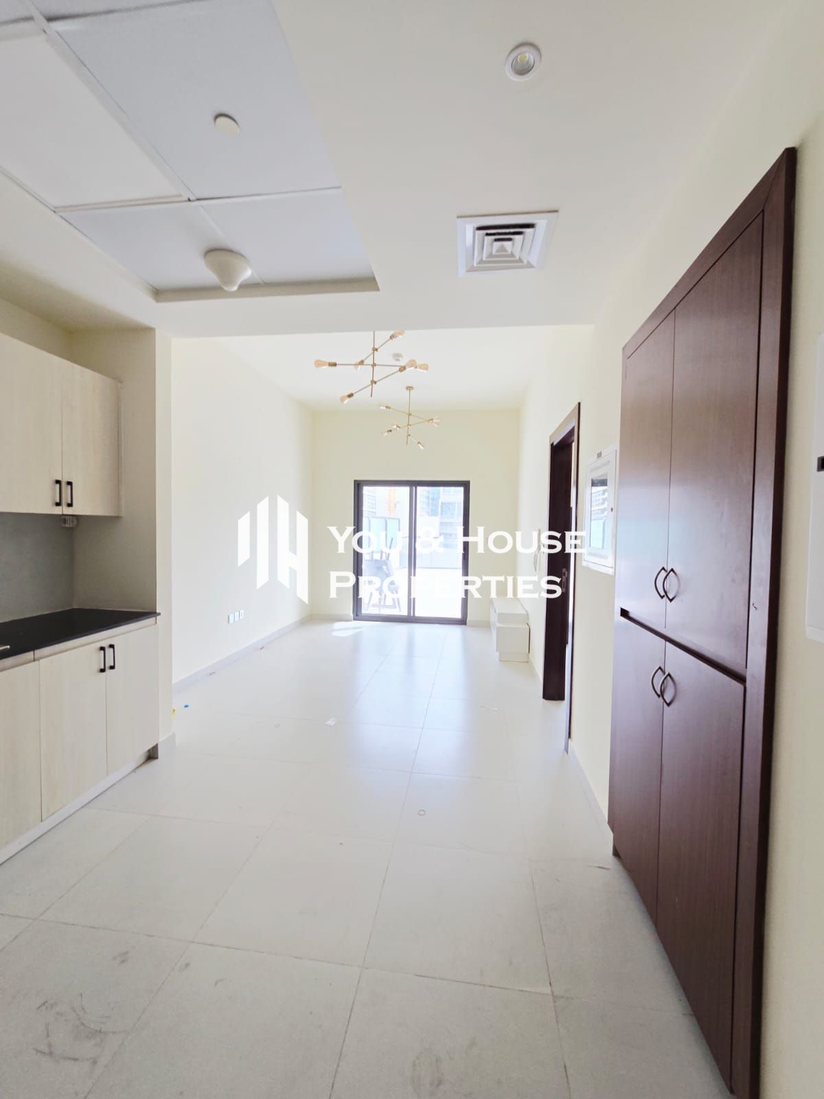 Stunning 1BR Apartment For Rent I Unique Layout I Good Amenities