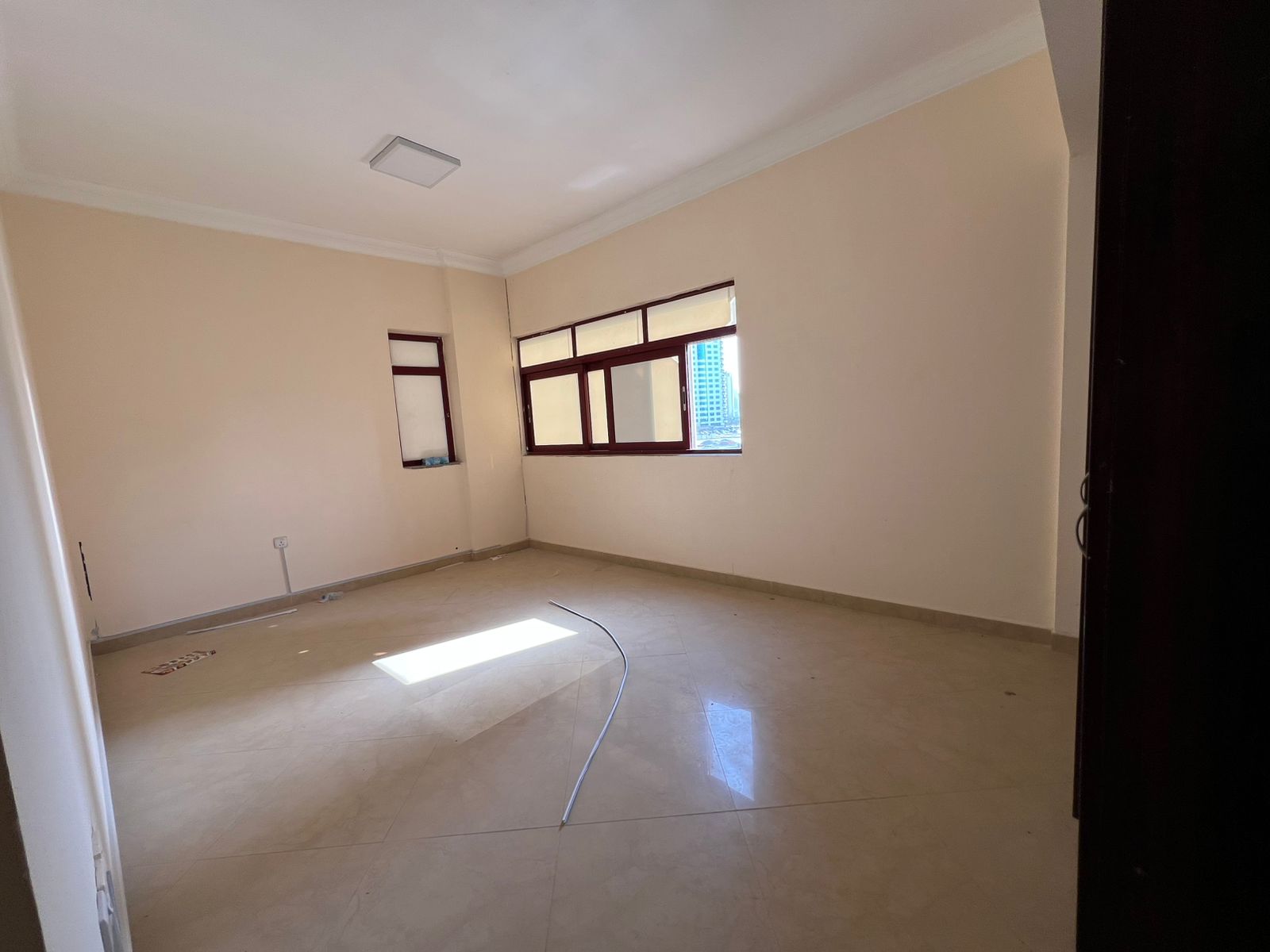 Central air conditioning / large spaces / open view / open views / central gas / family residence
