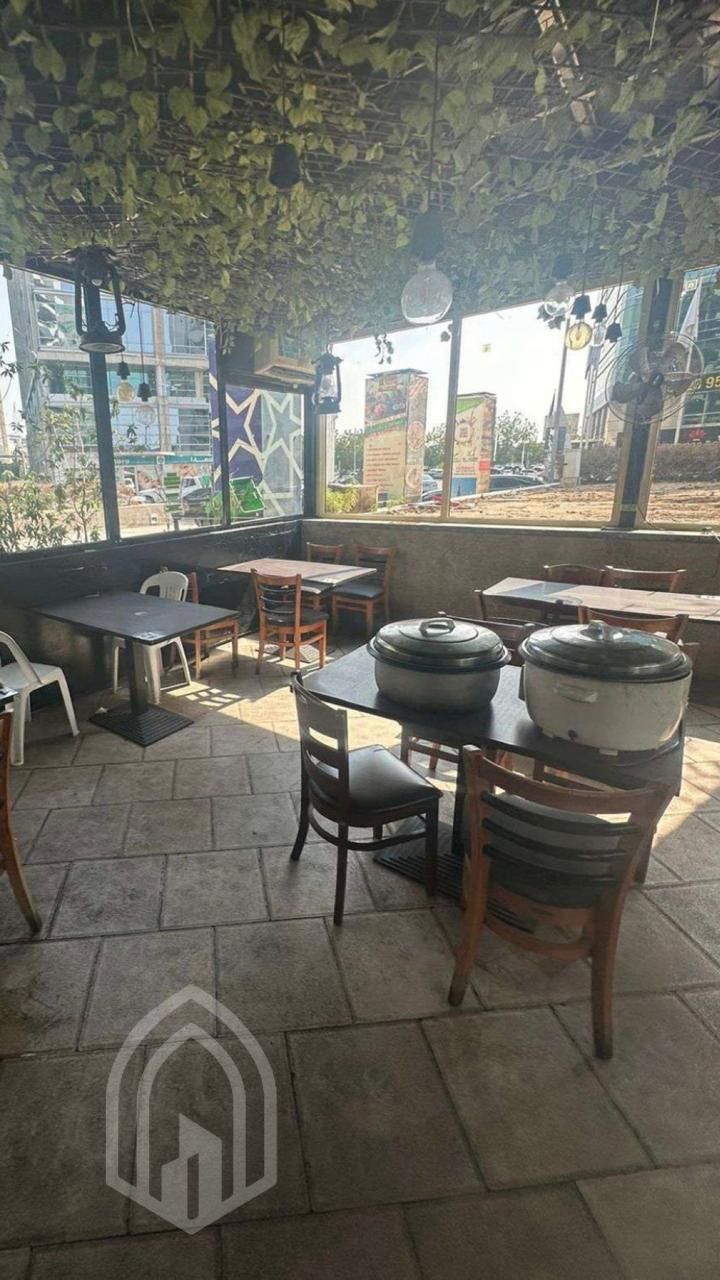 FULLY FITTED SHOP FOR RENT I RESTAURANT I BUSY AREA