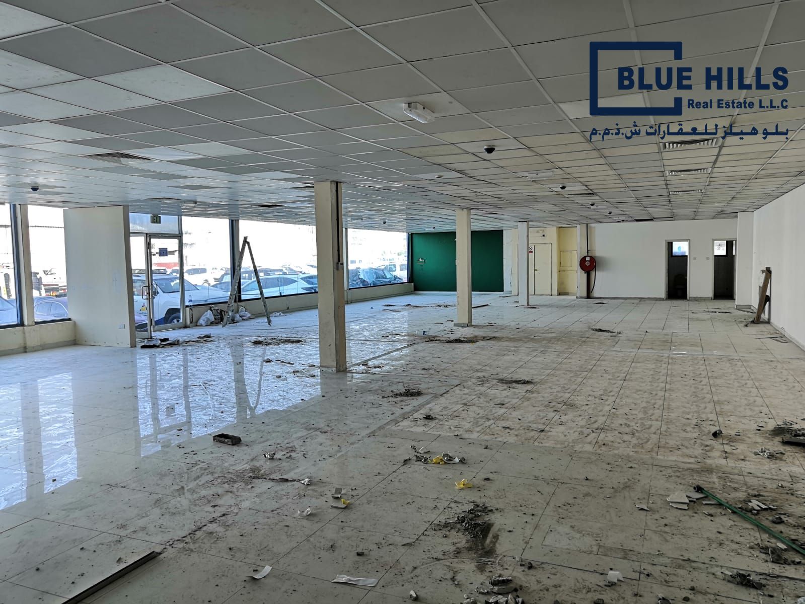 Stylish Spacious Ofce in Umm Ramool