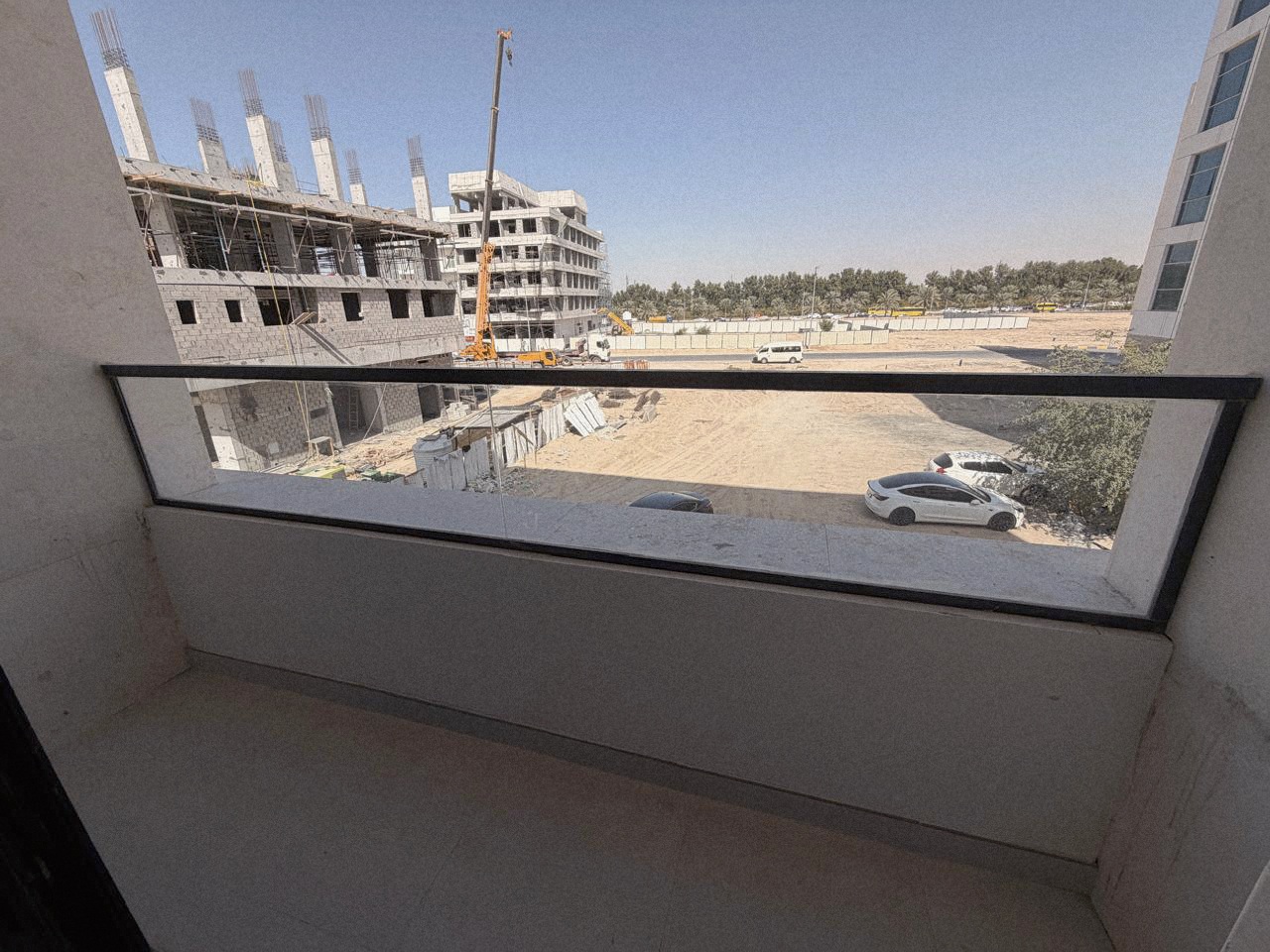 Brand new Very big luxury 1. bhk APARTMENT available with balcony