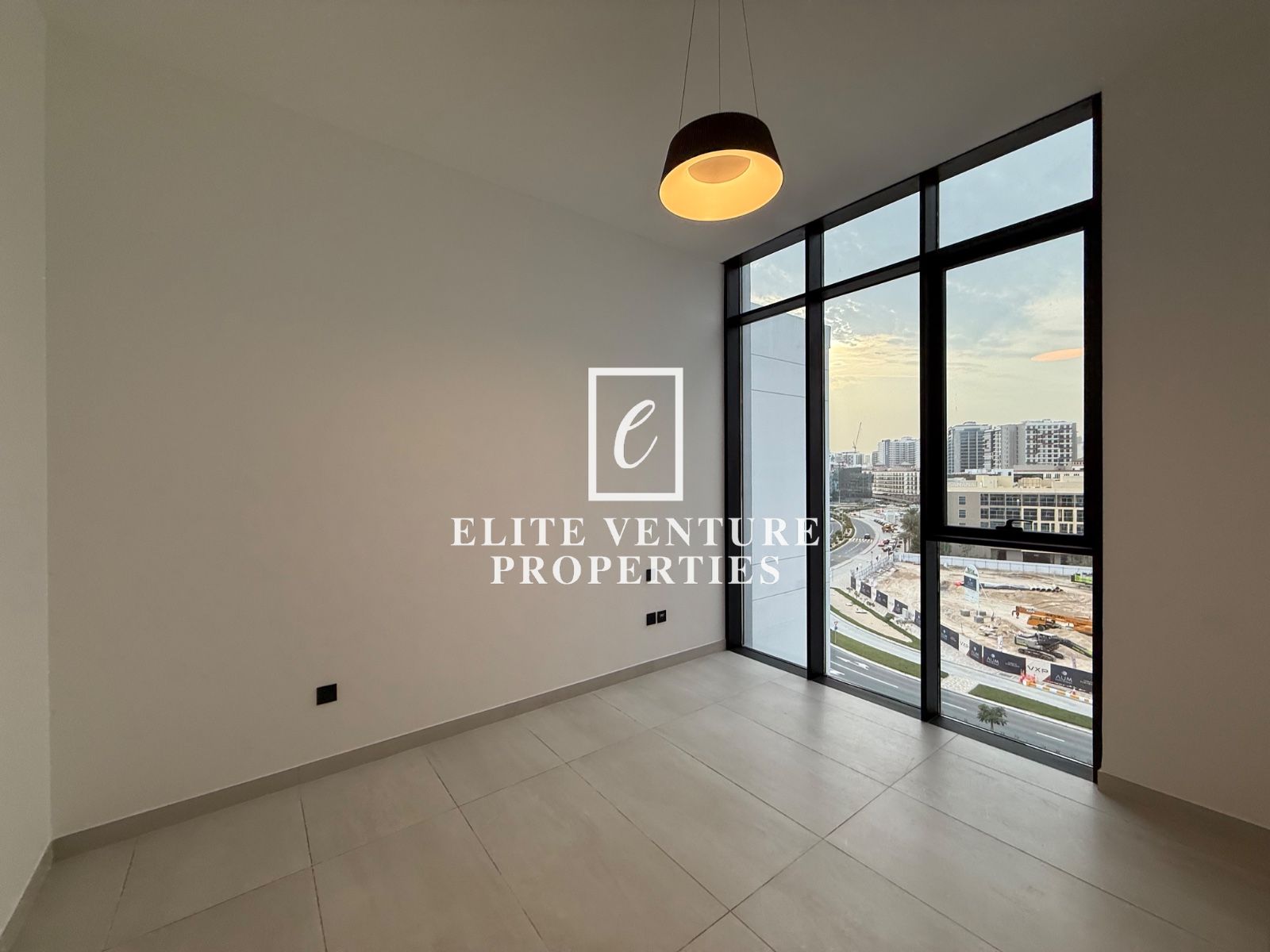ON HIGH FLOOR | 2 BEDROOM | PRIME LOCATION