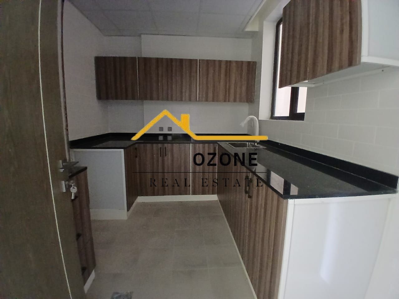 30days free ~ brand new 1bhk ~ unique layout ~ 4/6cheque payment ~ first shifting ~ wadrobe ~ 47k