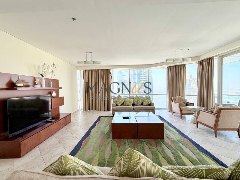 ELEGANT FURNISHED | BEACH ACCESS | UPGRADED | VACANT