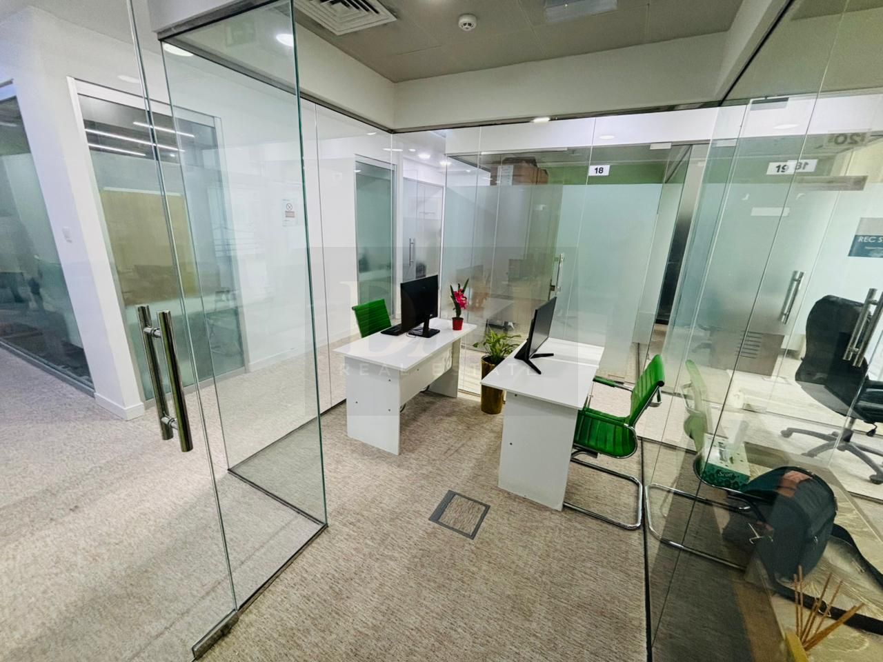 Stunning Office | Free Utilities | Direct from Owner