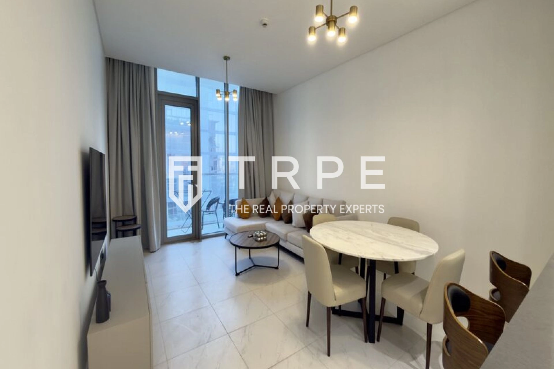 Lagoon View | Vacant | Prime Location