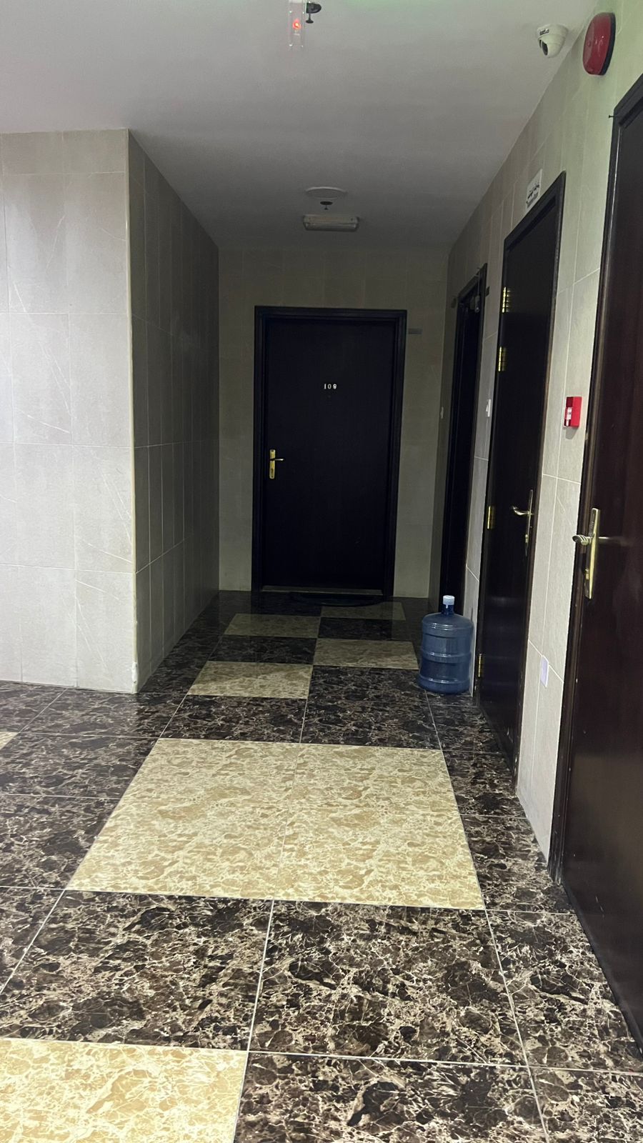 We're more than just a service. Because you deserve the best. In the heart of the city, close to everything you need. A well-appointed residence combi