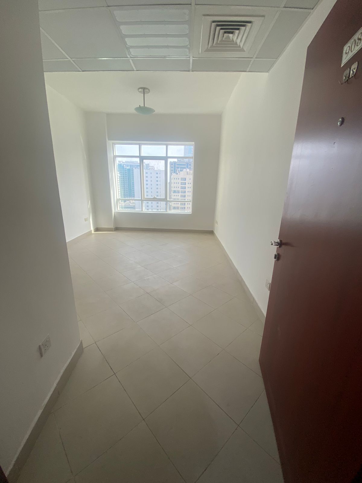 1 Bedroom Apartment for Rent | Al Majaz 1 – Prime Location A great residential opportunity in Al Majaz 1, one of Sharjah’s most vibrant and w