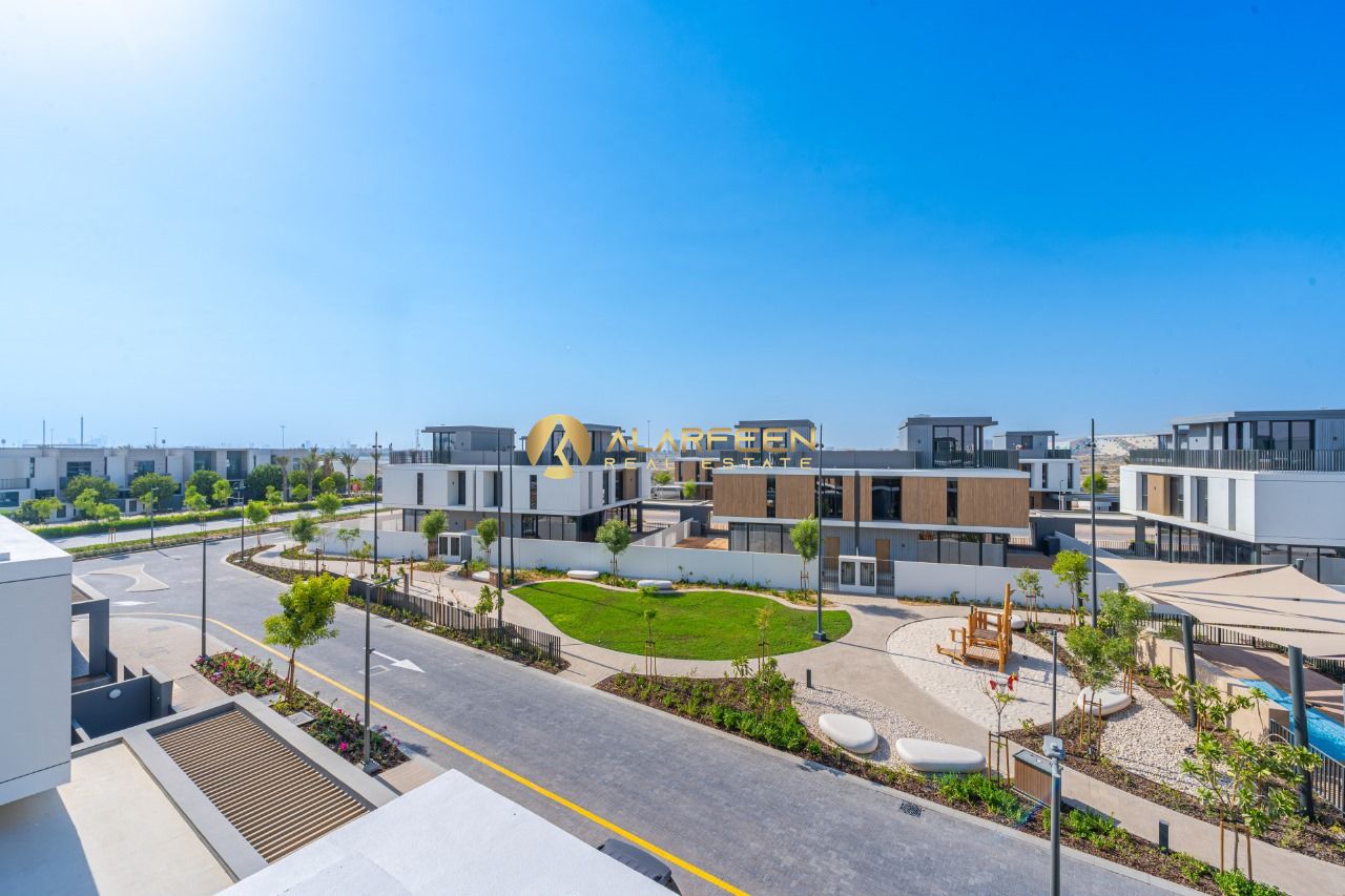 Community View | Bright and Natural | Call Now
