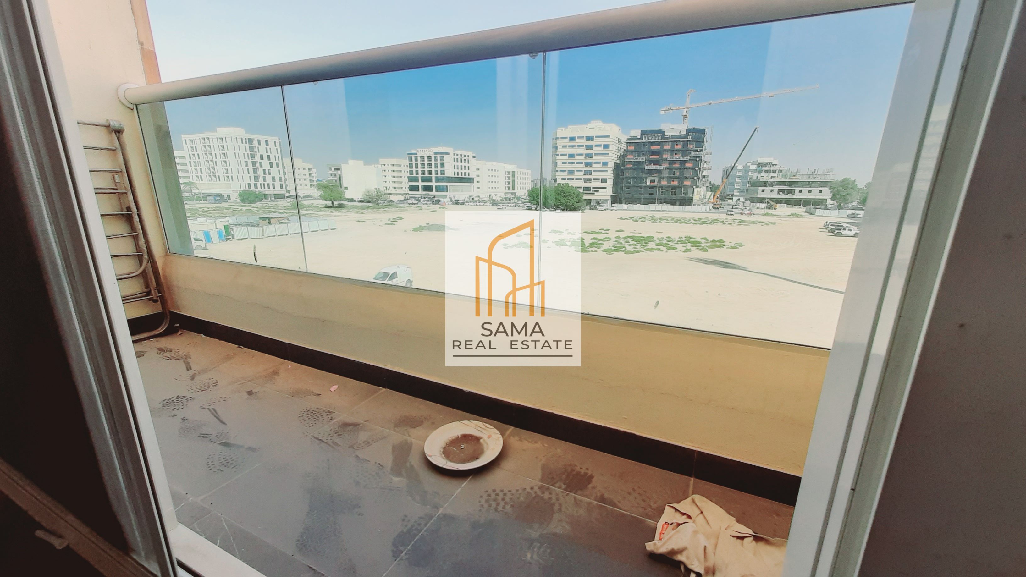 1bhk with balcony available for family just for 41k one washroom