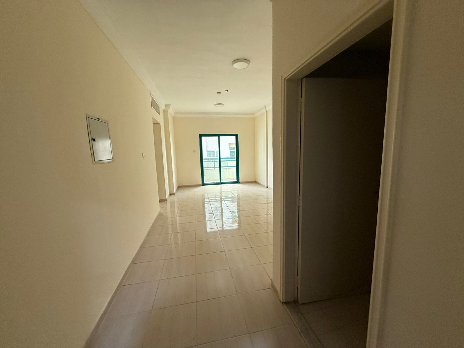 2BHK / Spacious / Balcony / Open view / 39,000