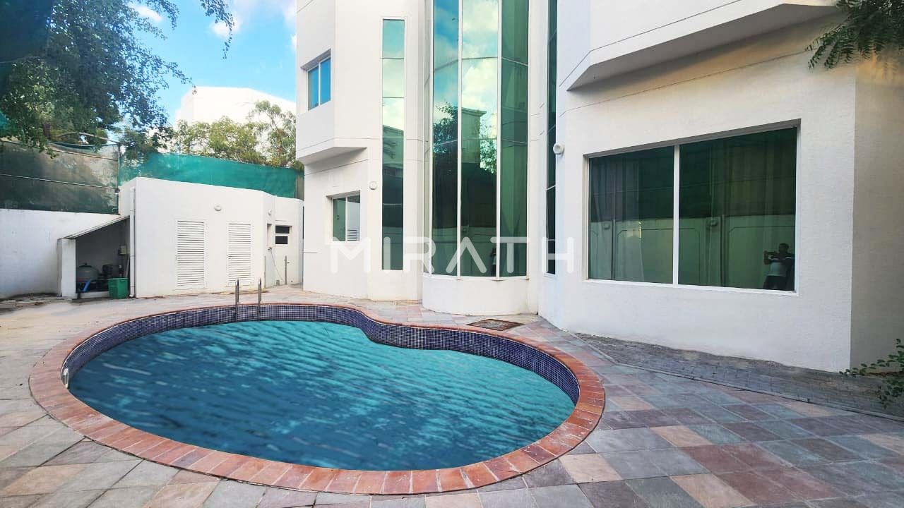 Independent Villa |Prvt Garden and Pool|Spacious