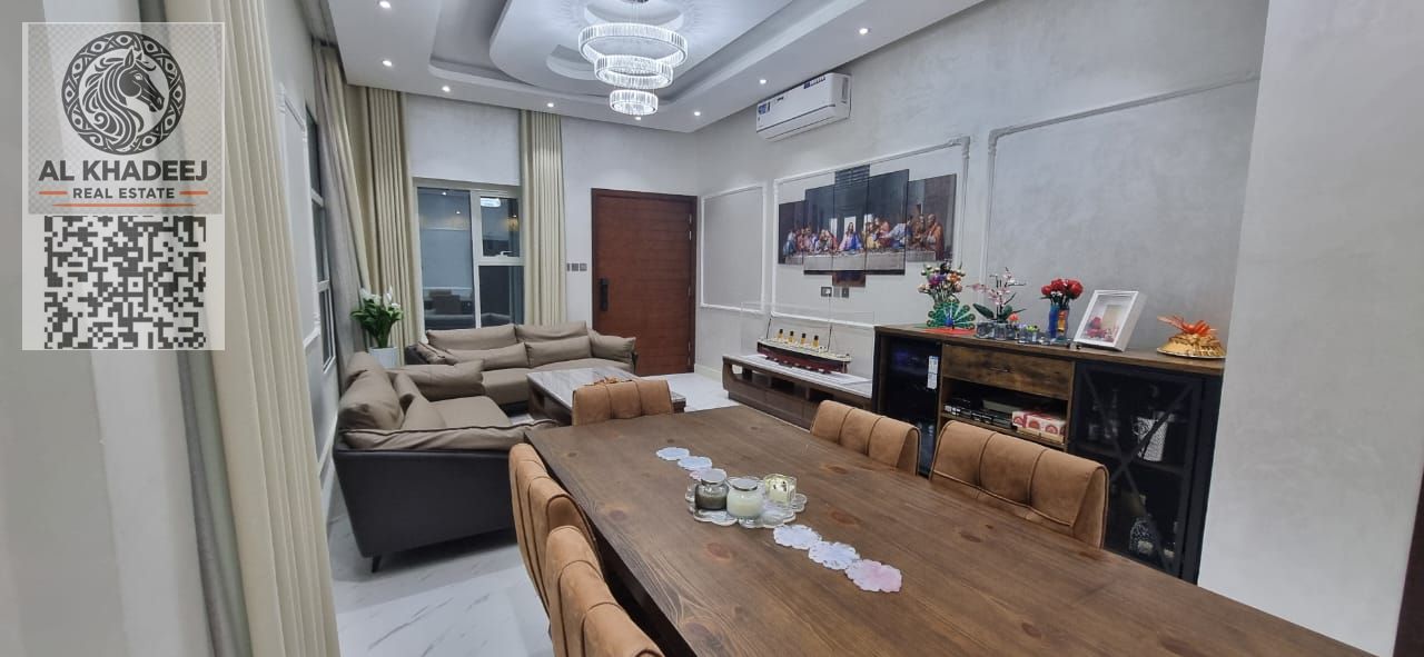 Luxury Villa for Annual Rent – Spacious Layout with Modern Features A great opportunity to rent a spacious residential villa designed for comfortable