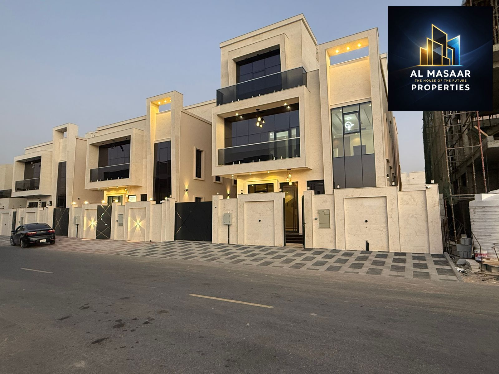 Villa for sale, two floors and a roof, 7 master bedrooms, with elevator, freehold ownership for all nationalities, water and electricity included.
