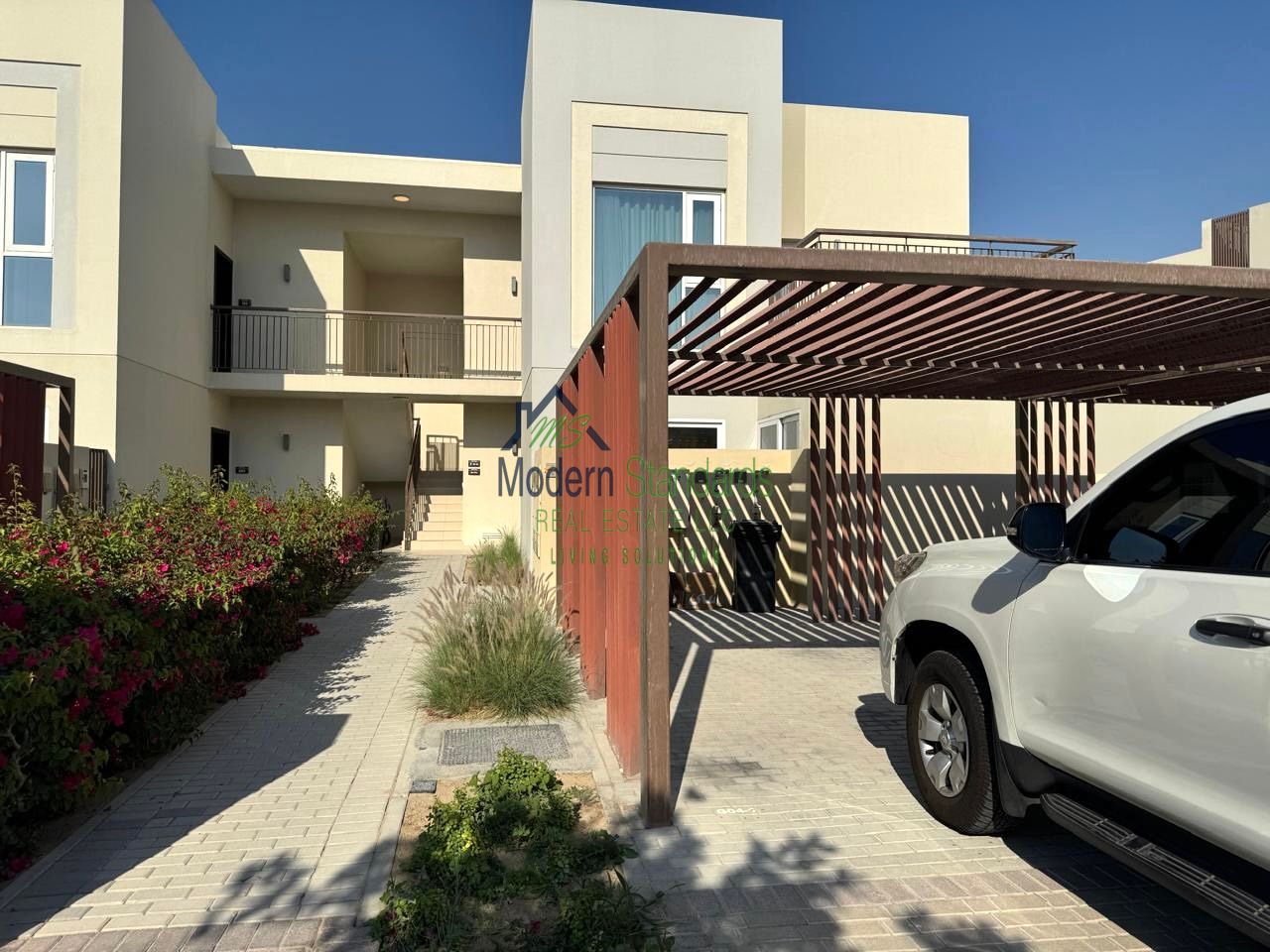 Garden-Spacious l Peaceful Community l Unfurnished