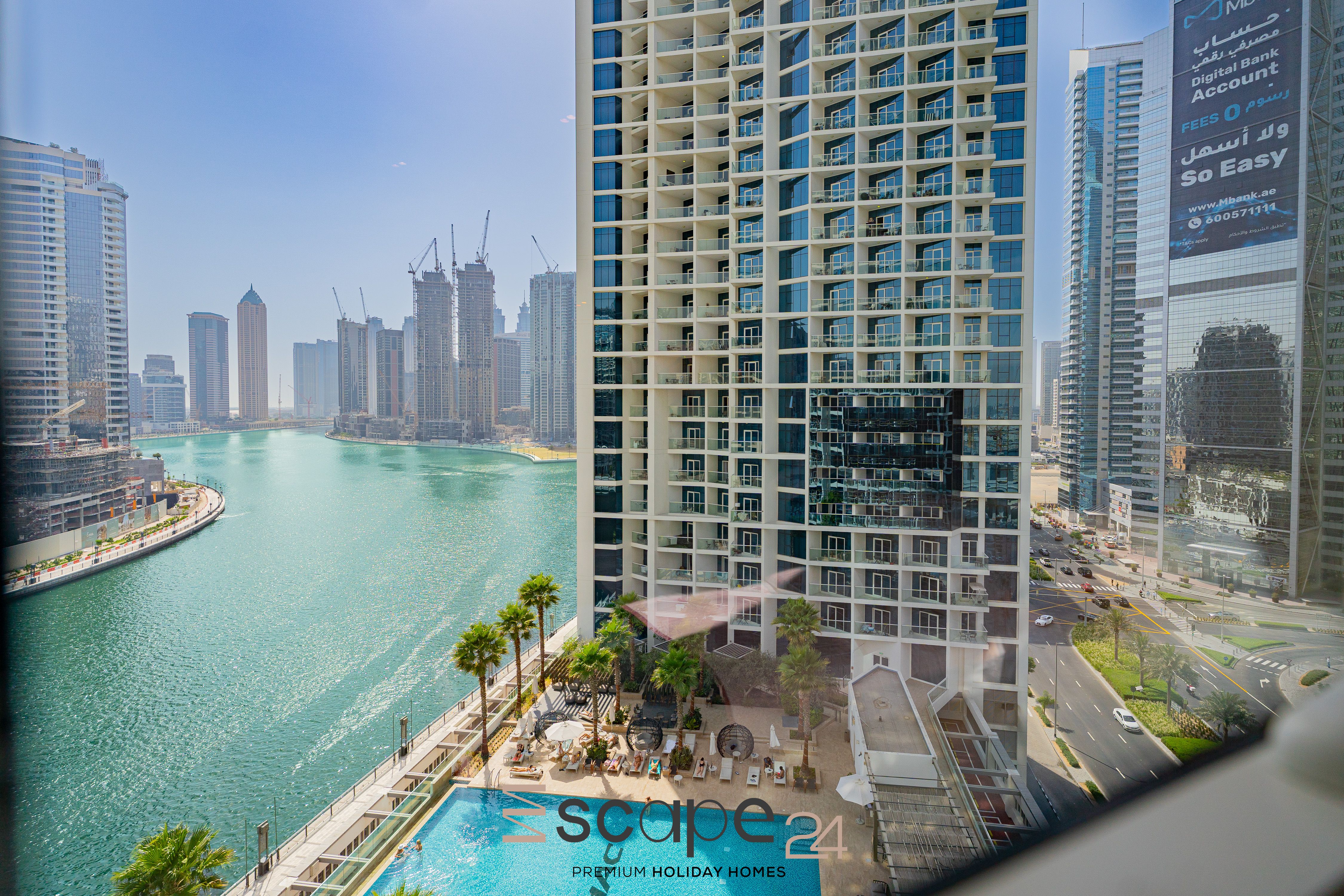 Luxury | Canal & Pool View | Near Dubai Mall & Burj Khalifa