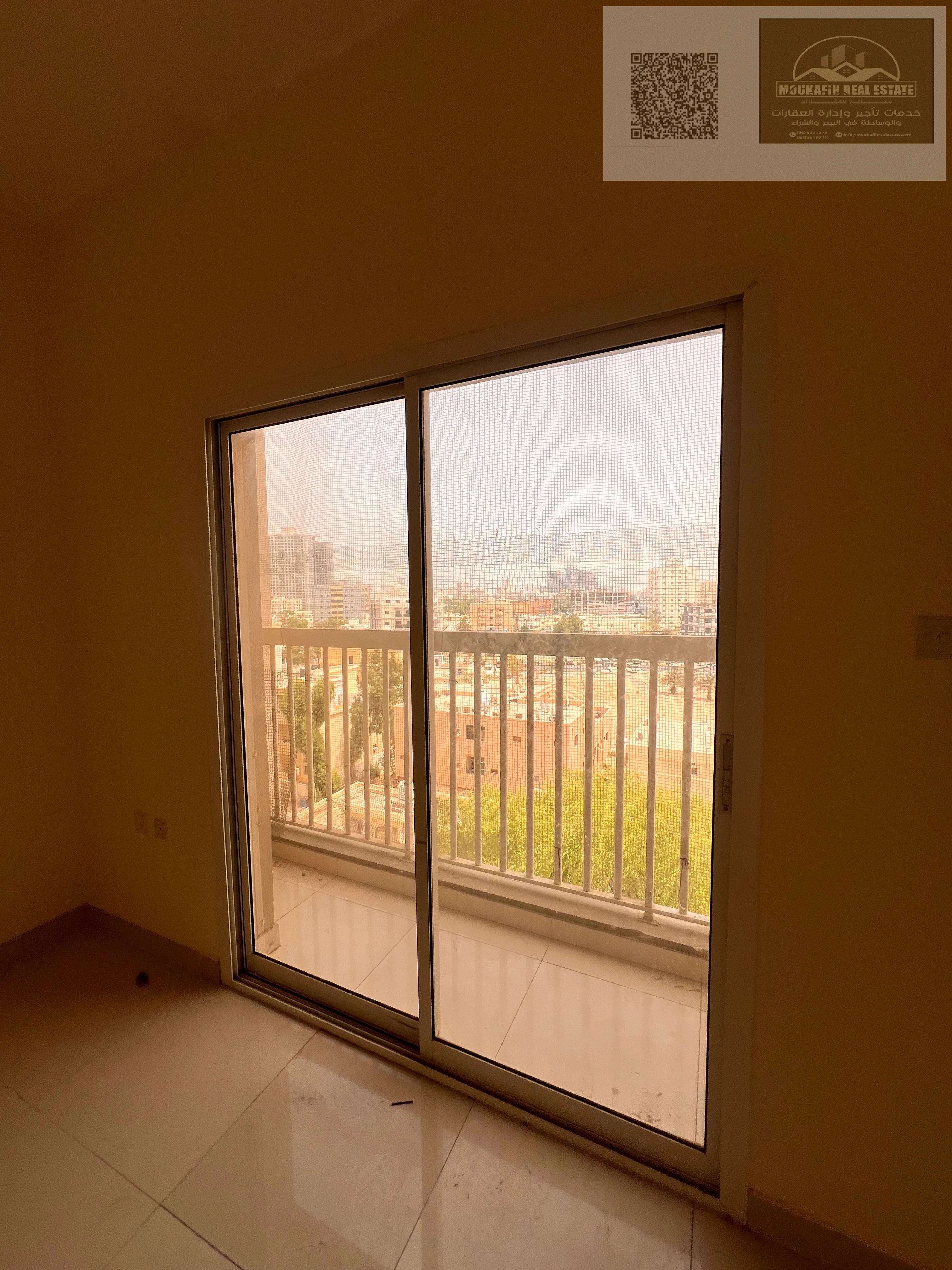 Comfortable apartment with practical design near all services.