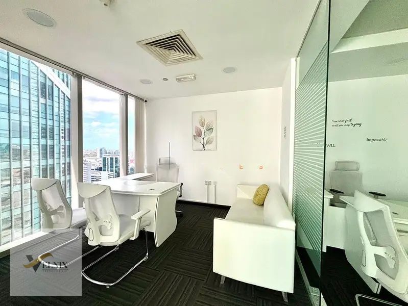 Close to Metro || Fully Fitted || High Floor || WR & Pantry Inside