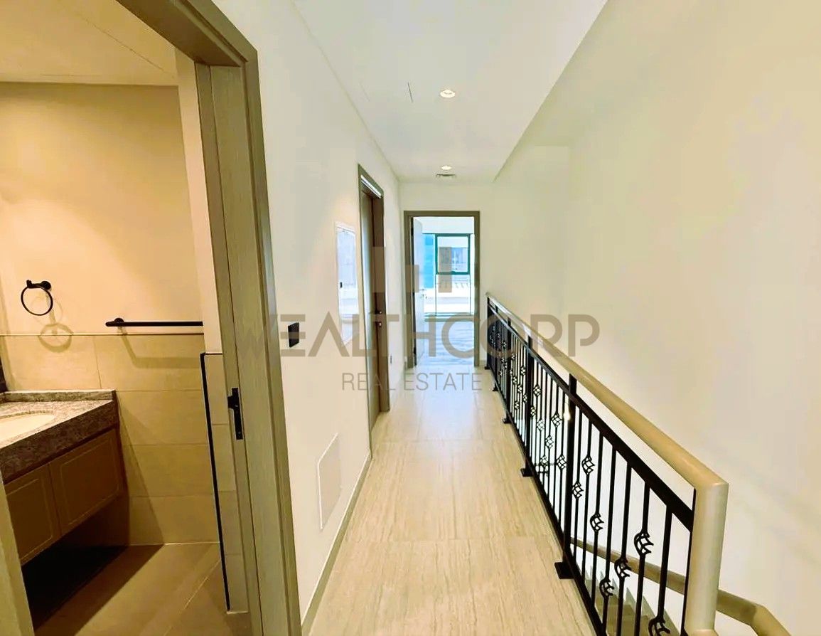 Brand New & Move-In Ready | Genuine Resale | Prime Location