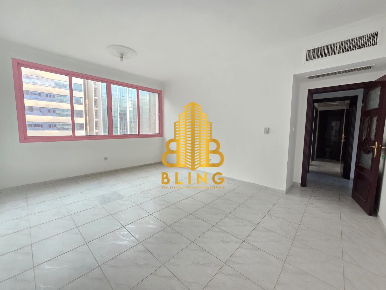 Alluring 2BHK With Balcony & Closed Kitchen