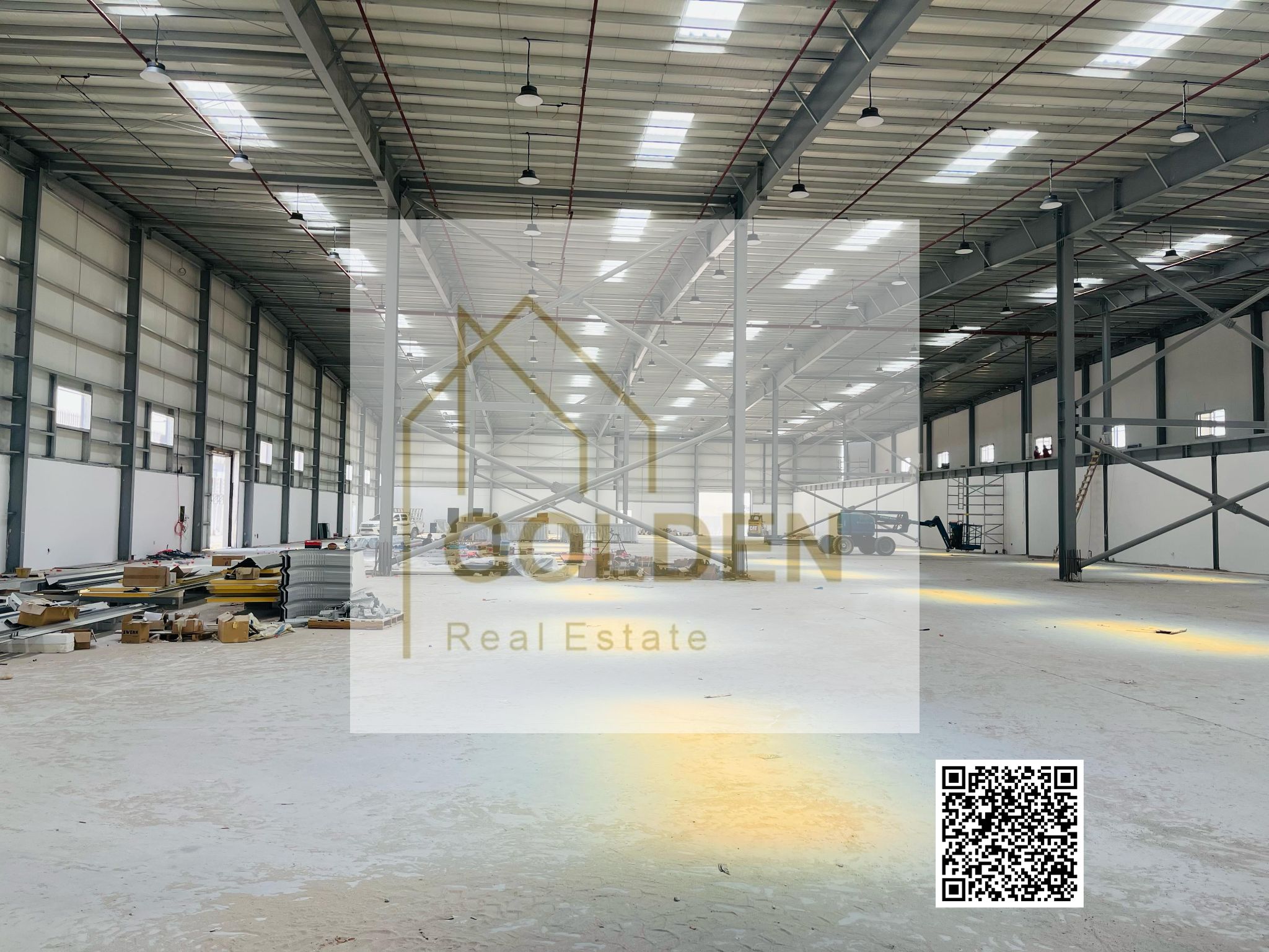 13.5-meter height | Industrial warehouse with high-capacity electricity for annual lease in Umm Al Quwain | Ready for immediate operation