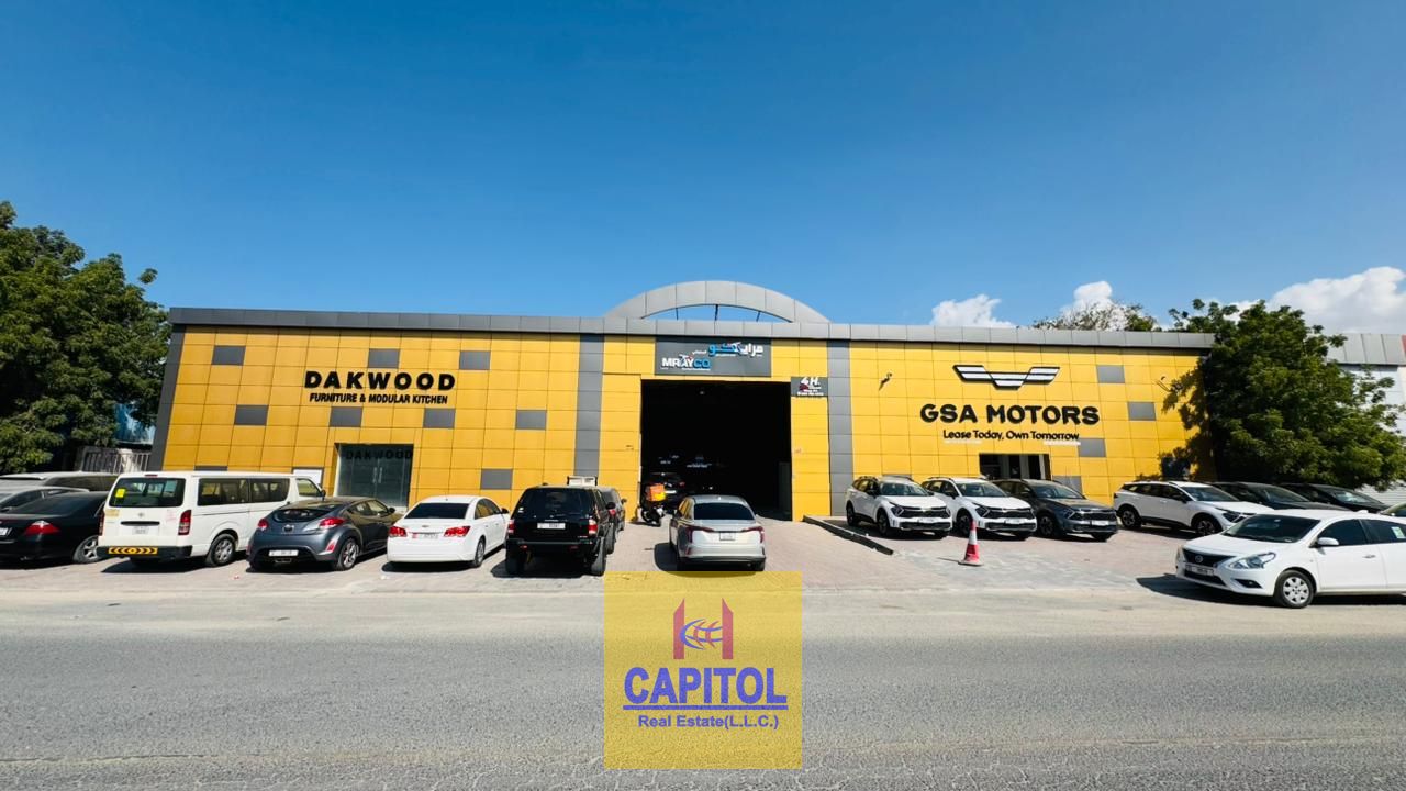DIRECT FROM OWNER / Prime Location / Well Maintained / Prime Location