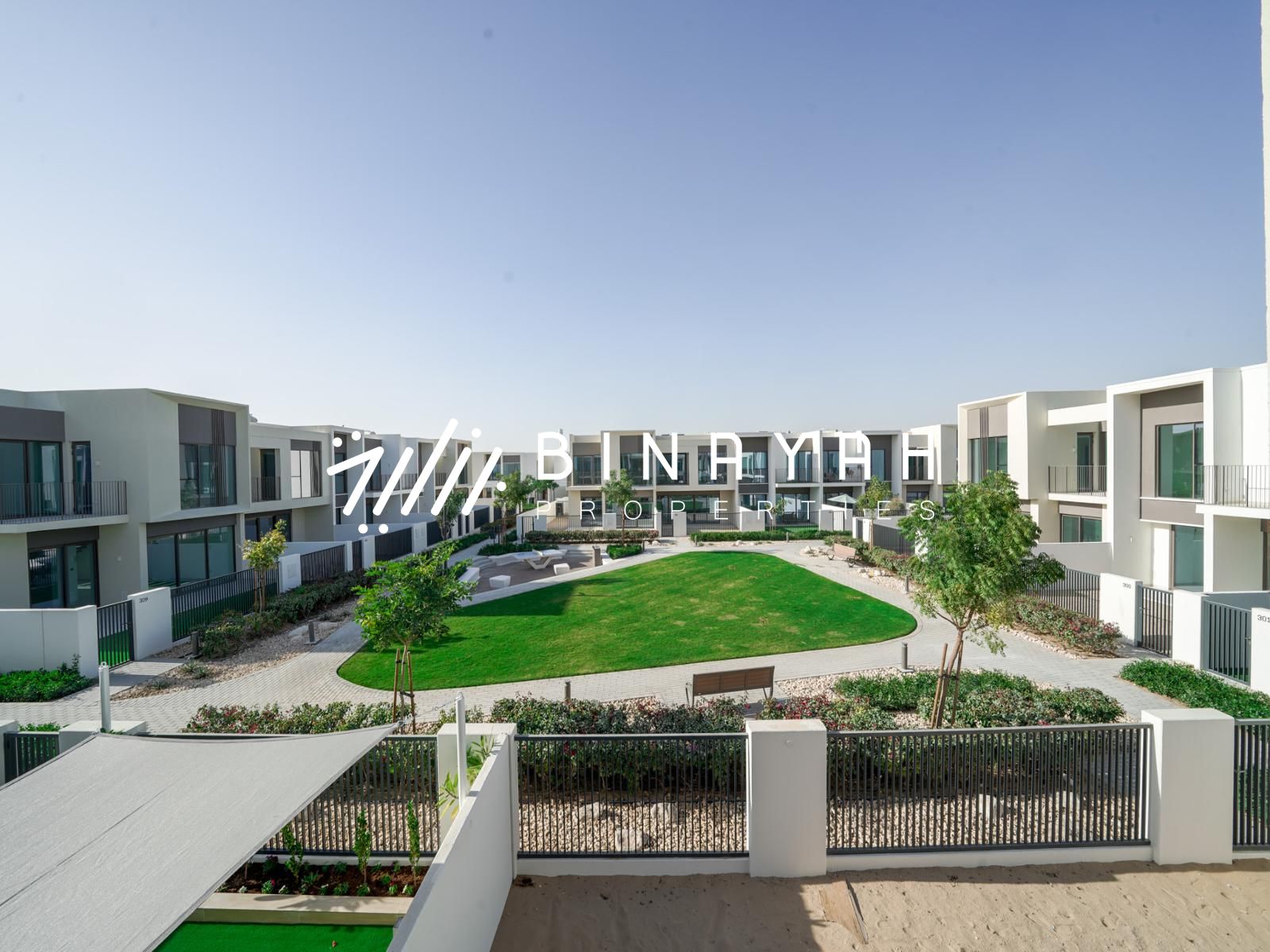 Single Row | Pocket Park | Near to Beach
