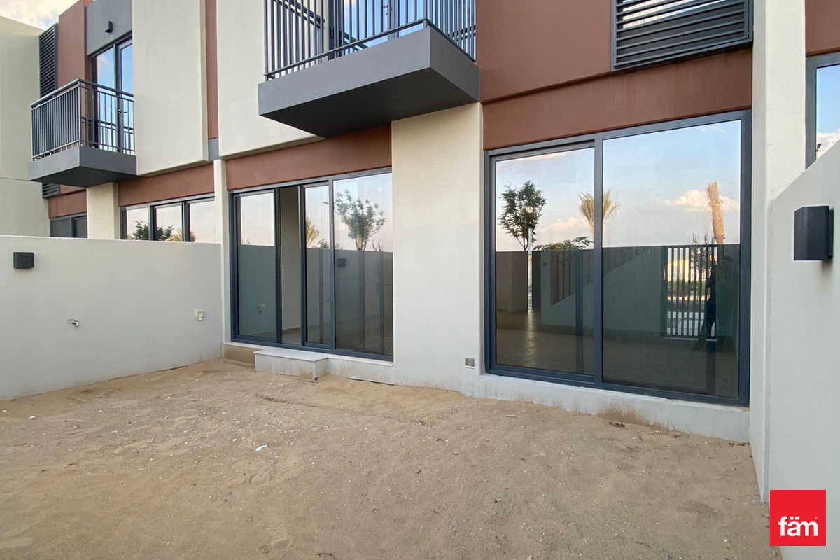 Maids Room| Single Row| Near Amenities