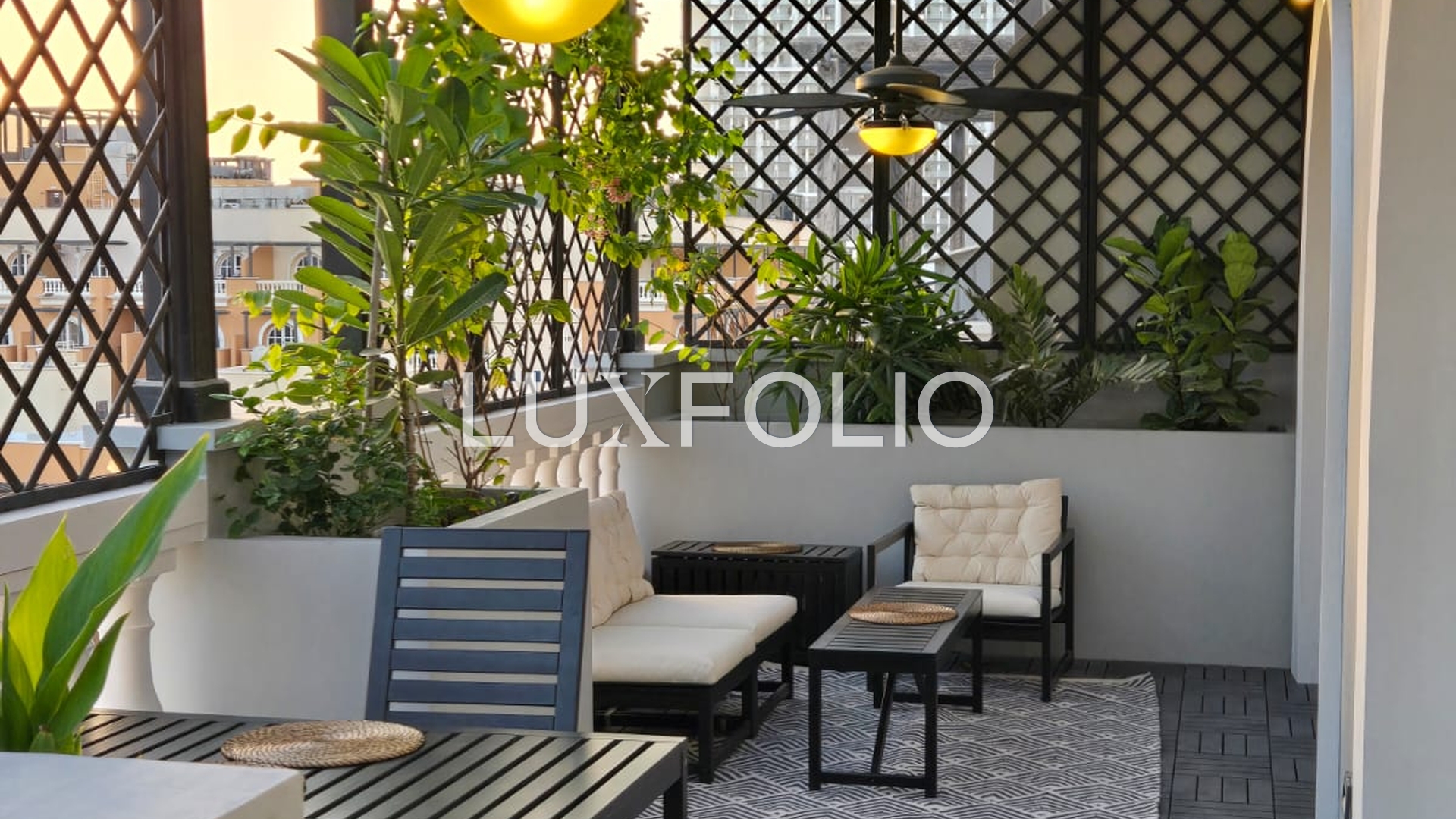 Fully Upgraded | Spacious Terrace | Vacant now