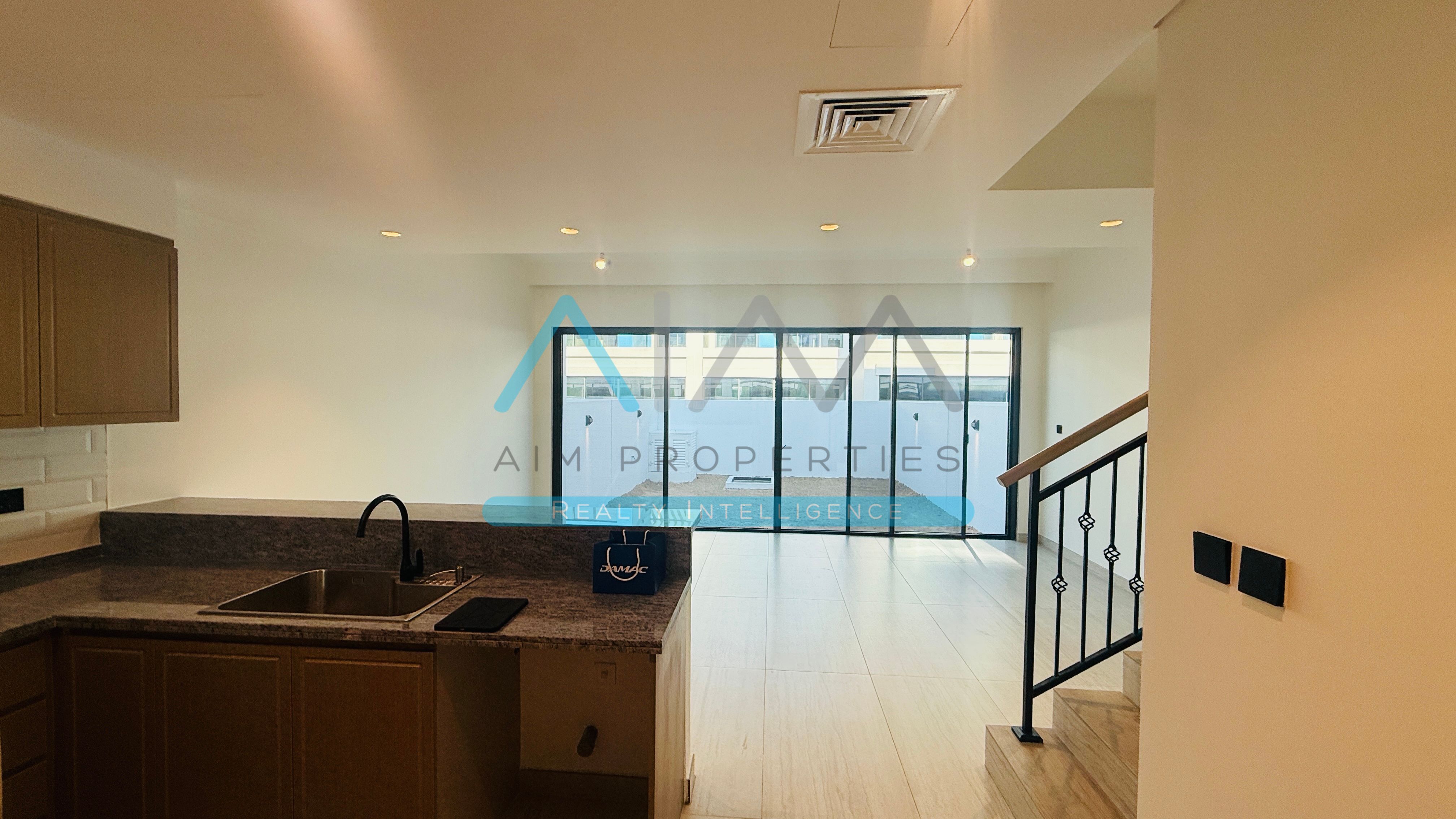 Ready to Move | Mediterranean Living | Vacant 3 Bedroom Villa for Sale in Santorini Damac Lagoons