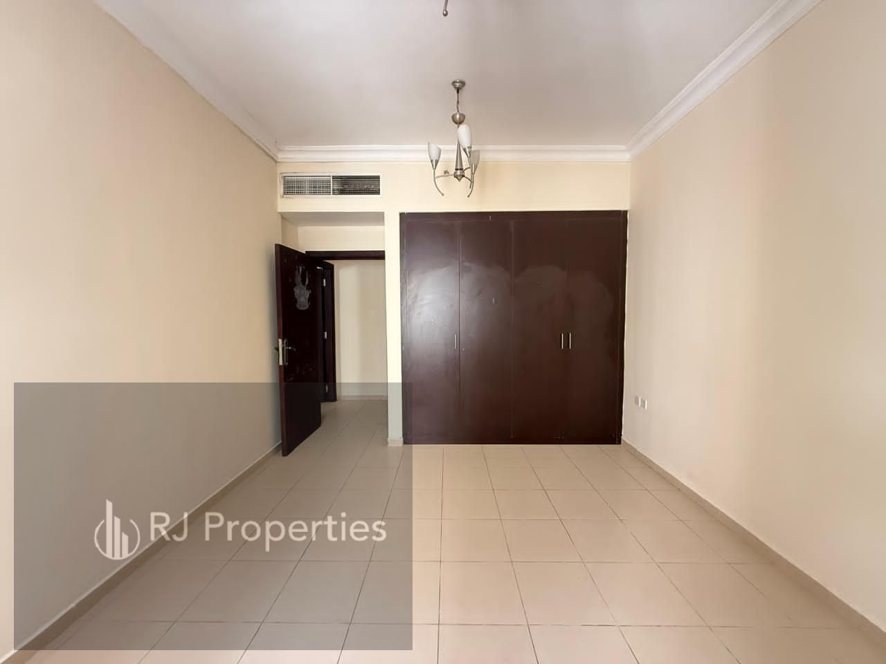 Hot OFFER LUXURY 2 bhk waderobe balcony master bedroom parking only jest 54k