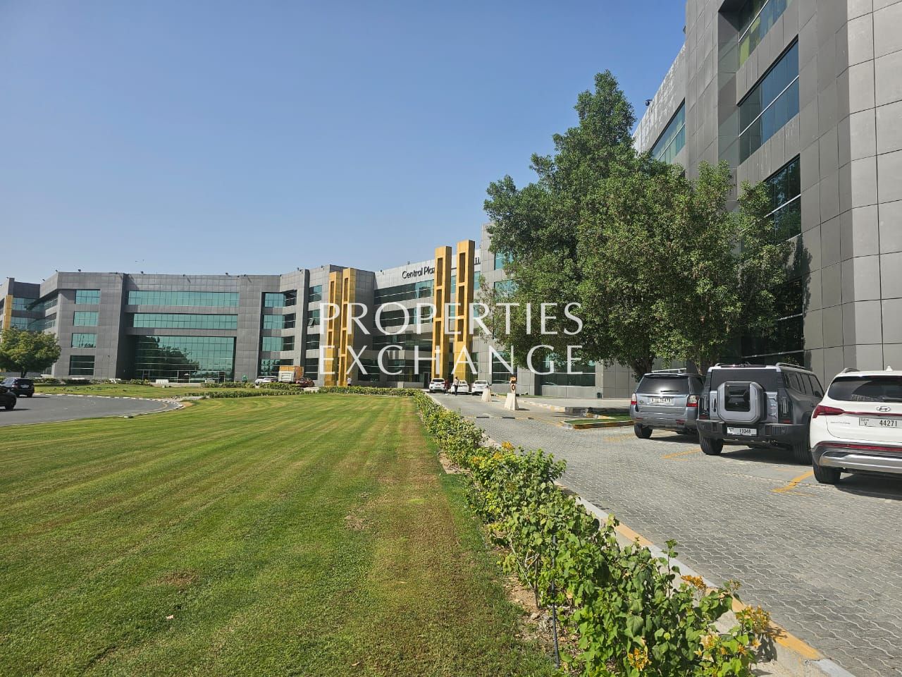 RESALE OFFICE | EXCLUSIVE UNIT | BUSINESS CENTER LOCATION