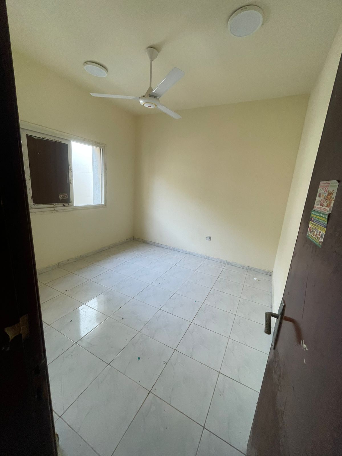 Al-Ghuwayr – Opposite Al-Rawla Park For families and employees Two rooms with a small distributor Kitchen | Bathroom Excellen
