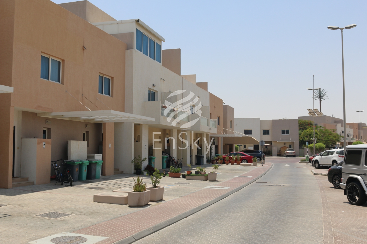 3BR Villa / Contemporary / Single Row / Near Gate