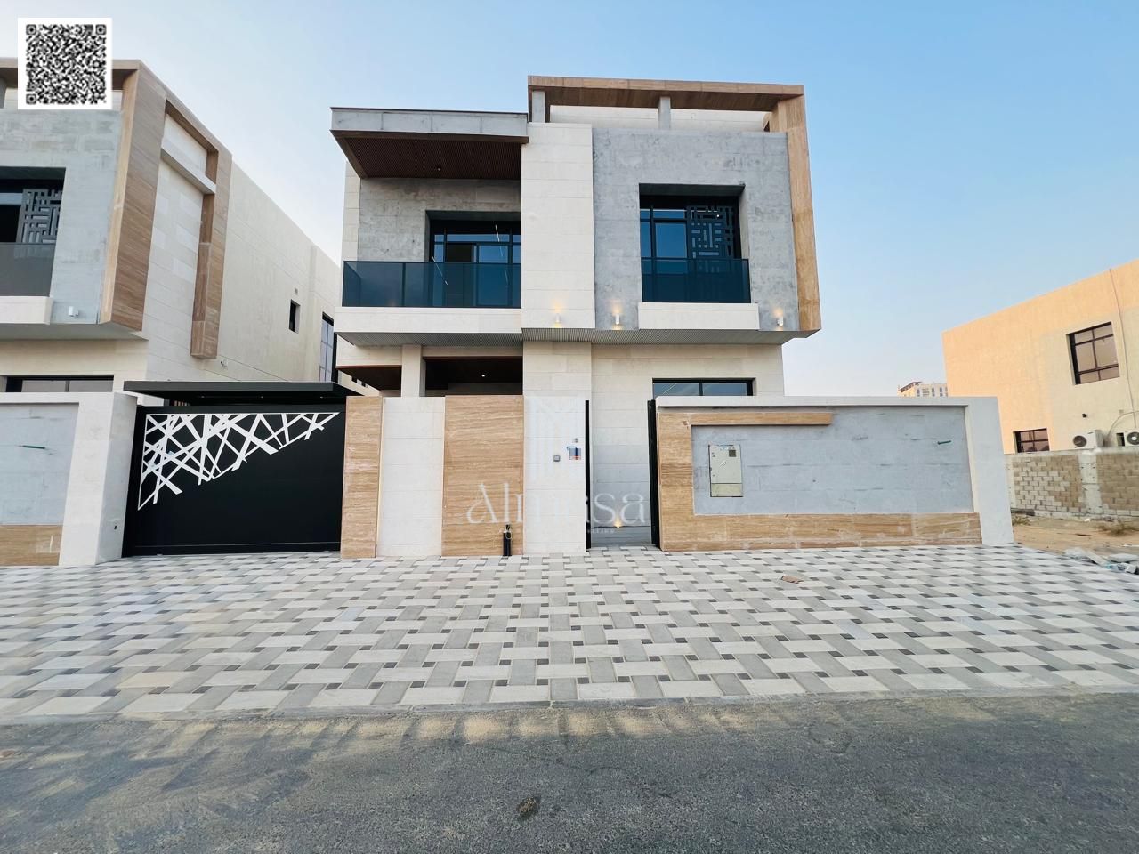 Your dream home with a super deluxe finish, including air conditioning, directly opposite a mosque and garden.