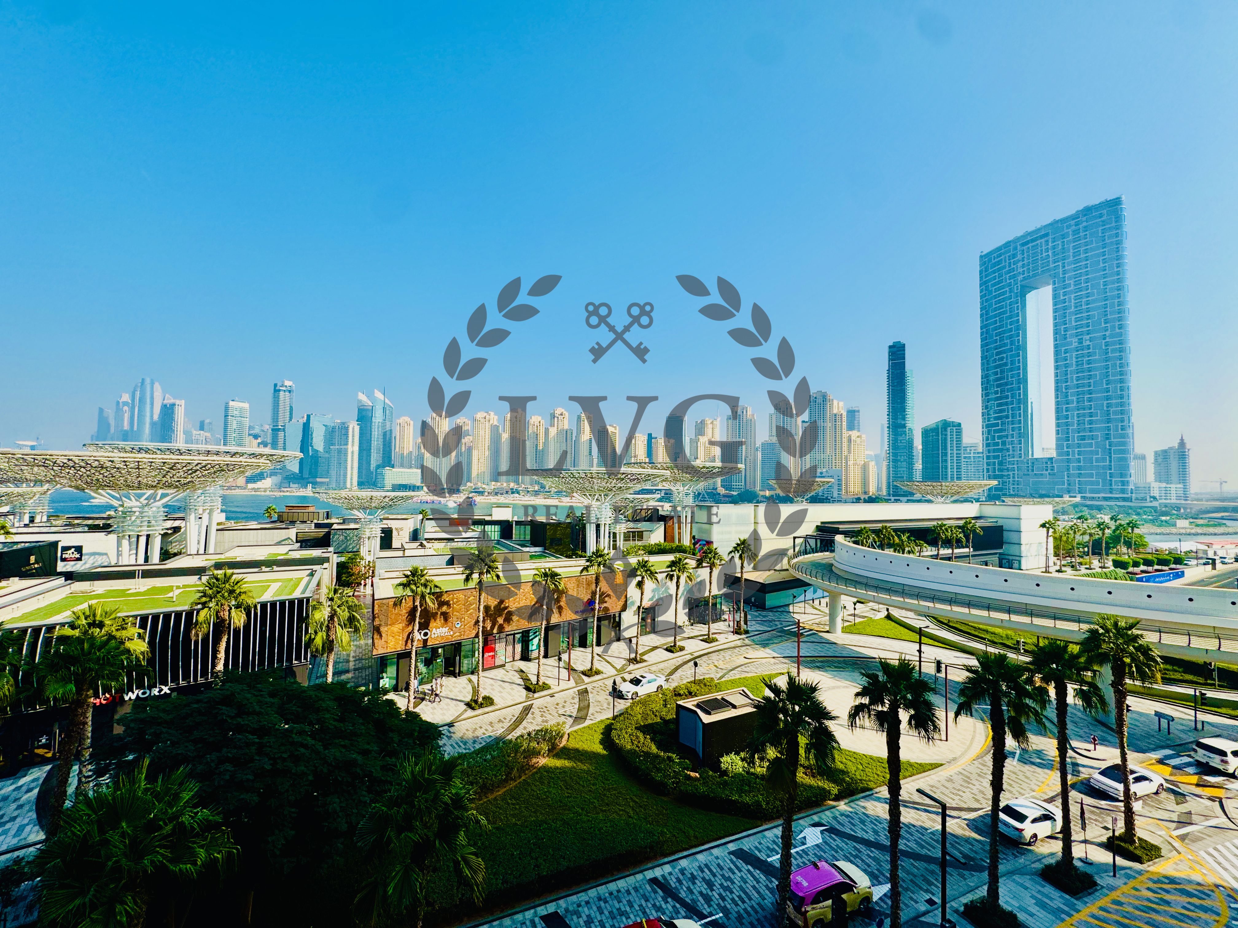 Premium Unit | Sea and Ain Dubai View | Luxury