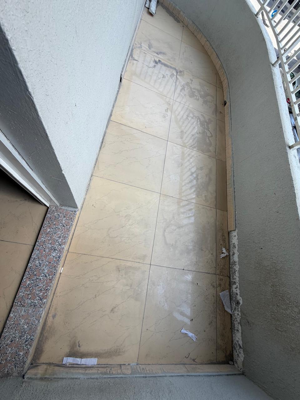 The most beautiful apartments at the lowest prices: one bedroom, living room, two balconies, split AC unit, full maintenance by the owner, first row o