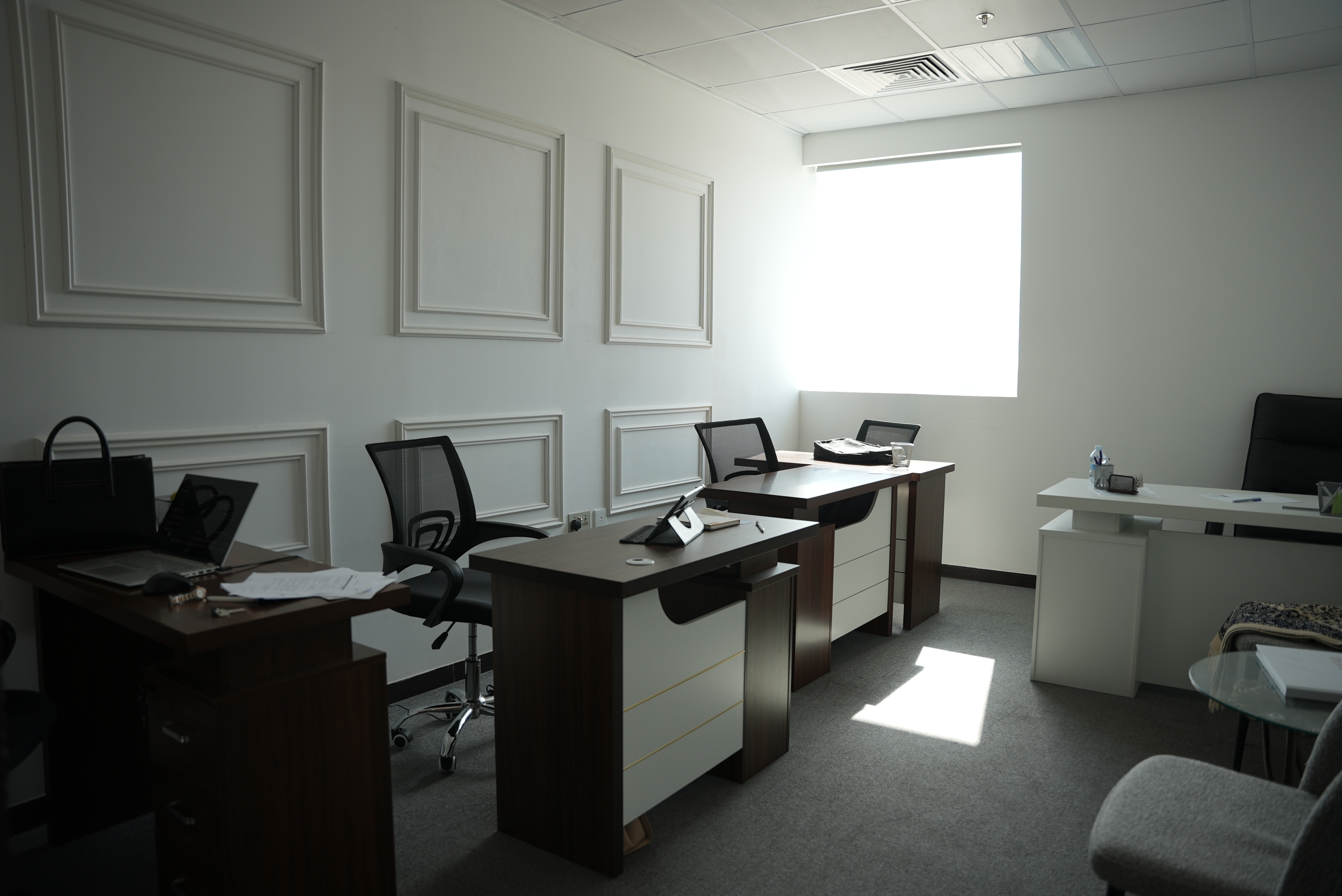 Luxury Furnished Office | Reception & Meeting Room | Ready to Move