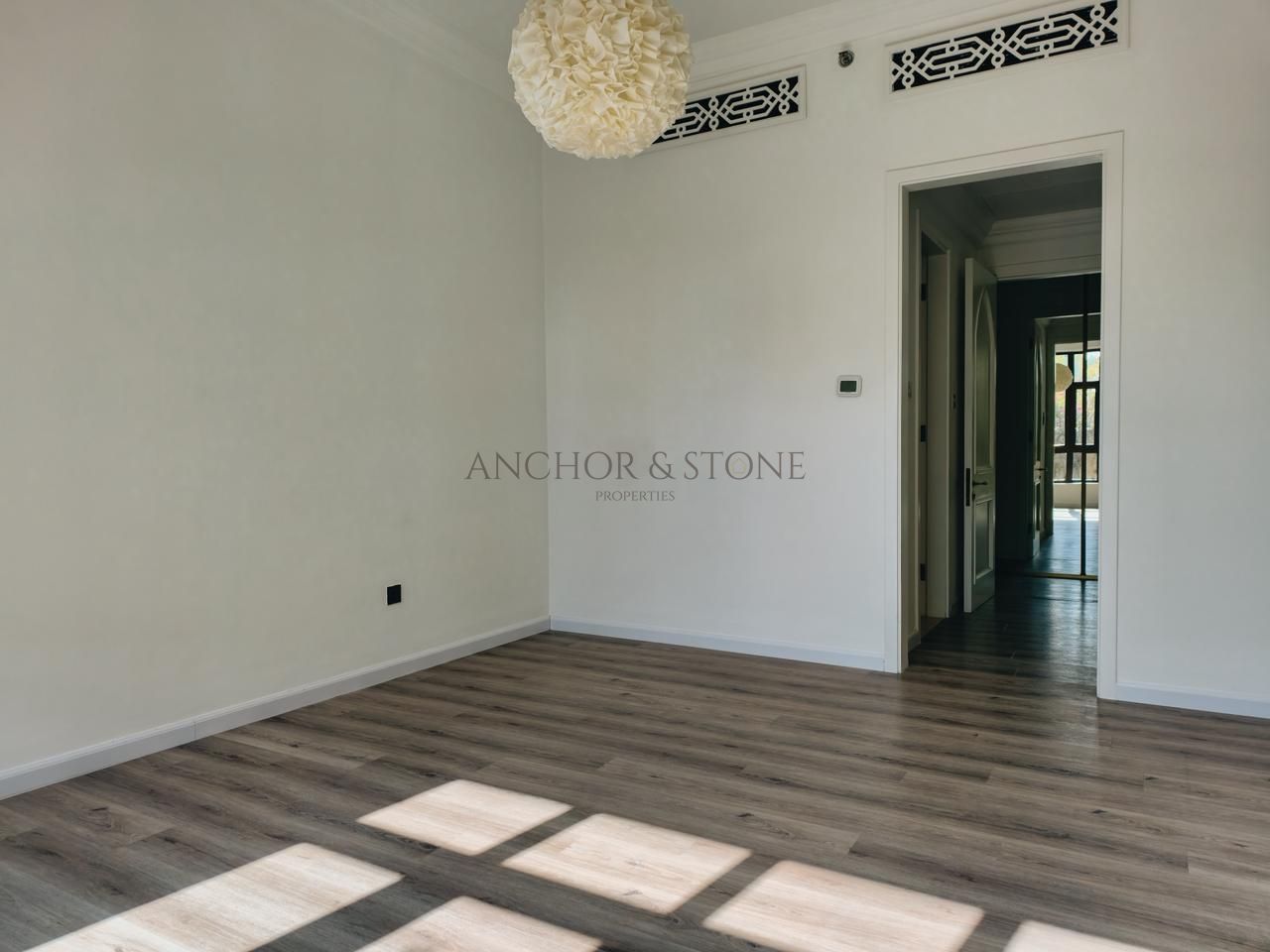 Spacious 2BR + Study | Old Town | Walk to Burj & Dubai Mall