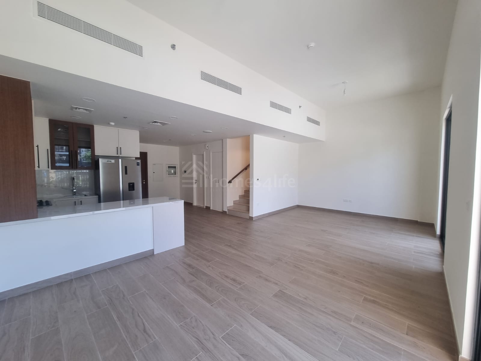 DUPLEX | 2 BEDROOM APARTMENT | BOULEVARD VIEW