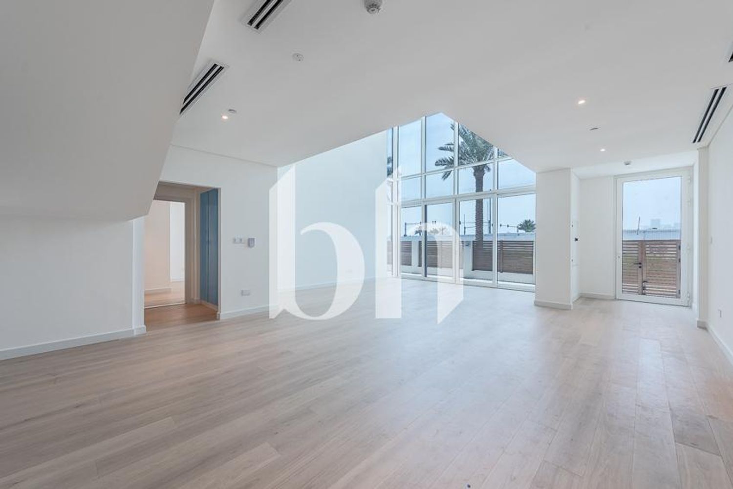 Prestigious Community | Vacant | Community View