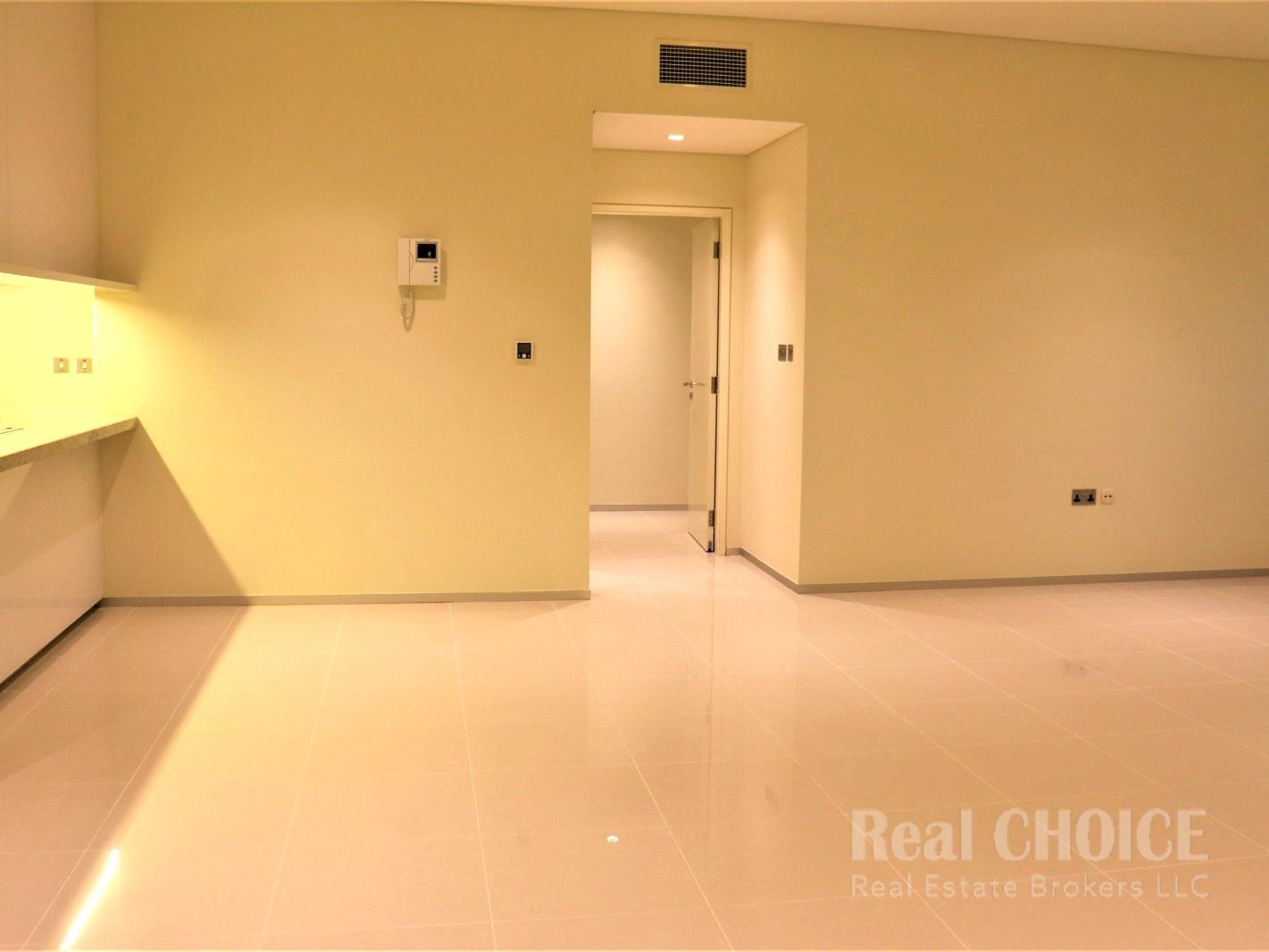 Spacious 2-Bed | Premium Amenities | Family Only