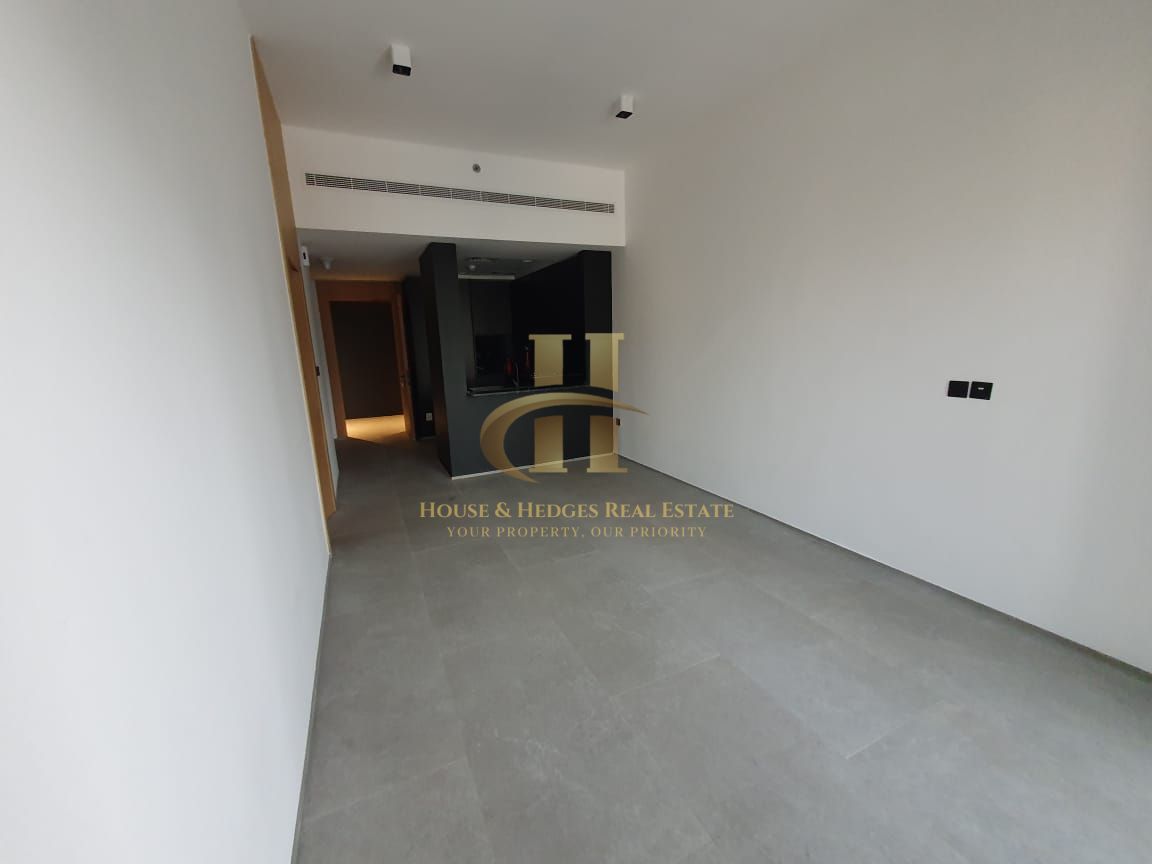 Fitted Kitchen | Prime Location | Ready to Move
