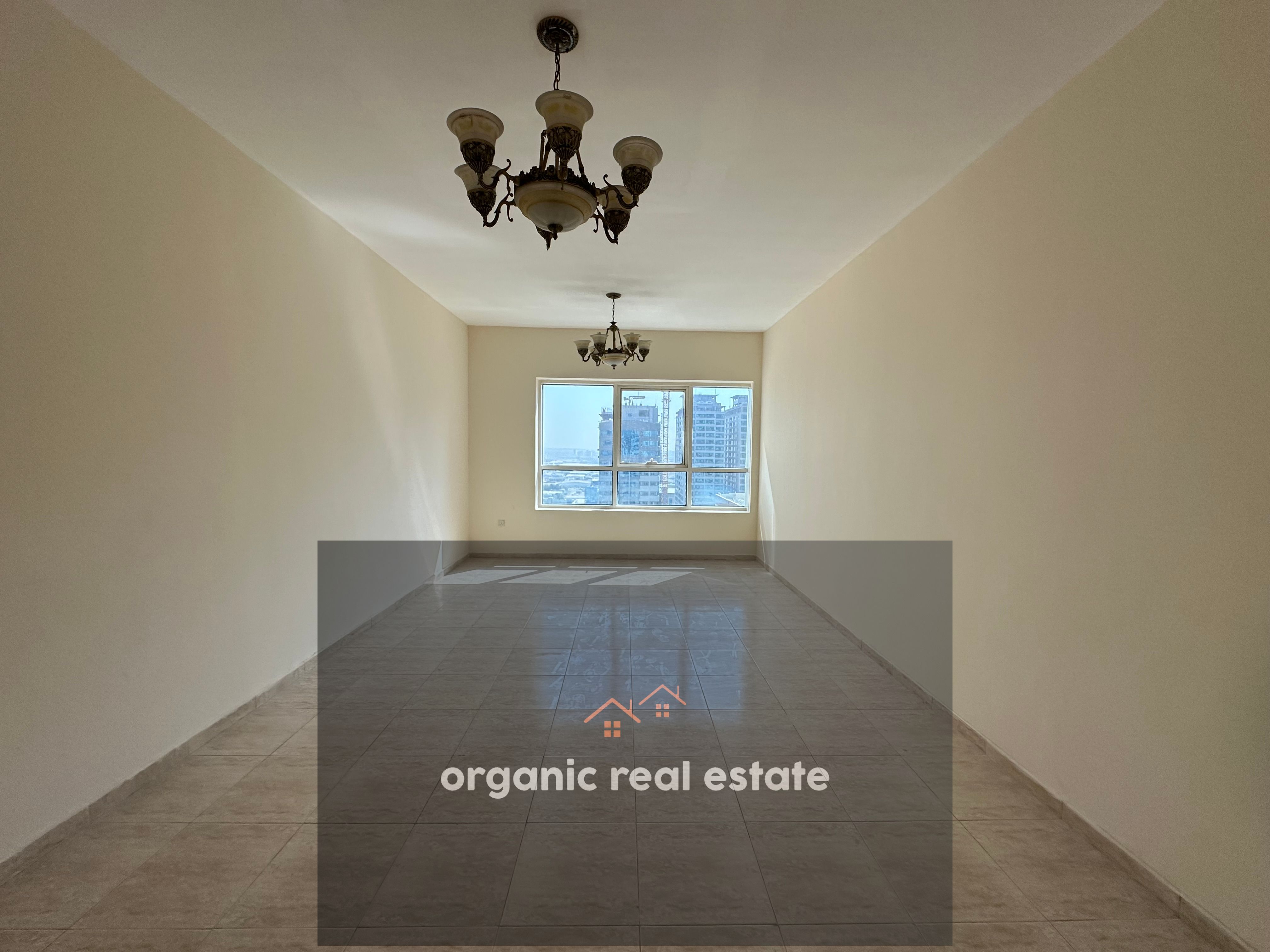 Chiller free Spacious 2bhk with master room