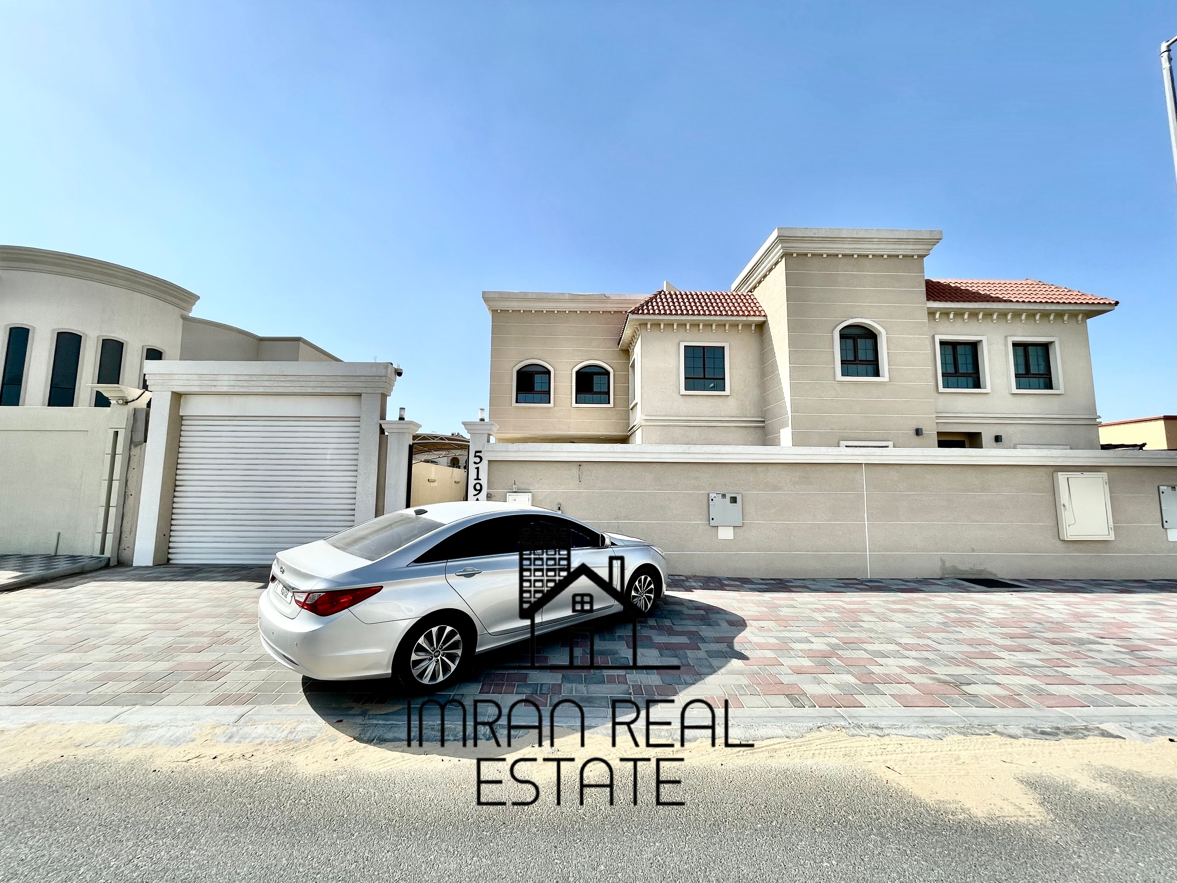 Offer Spacious Size Corner 5BR Villa No Deposit Ready
