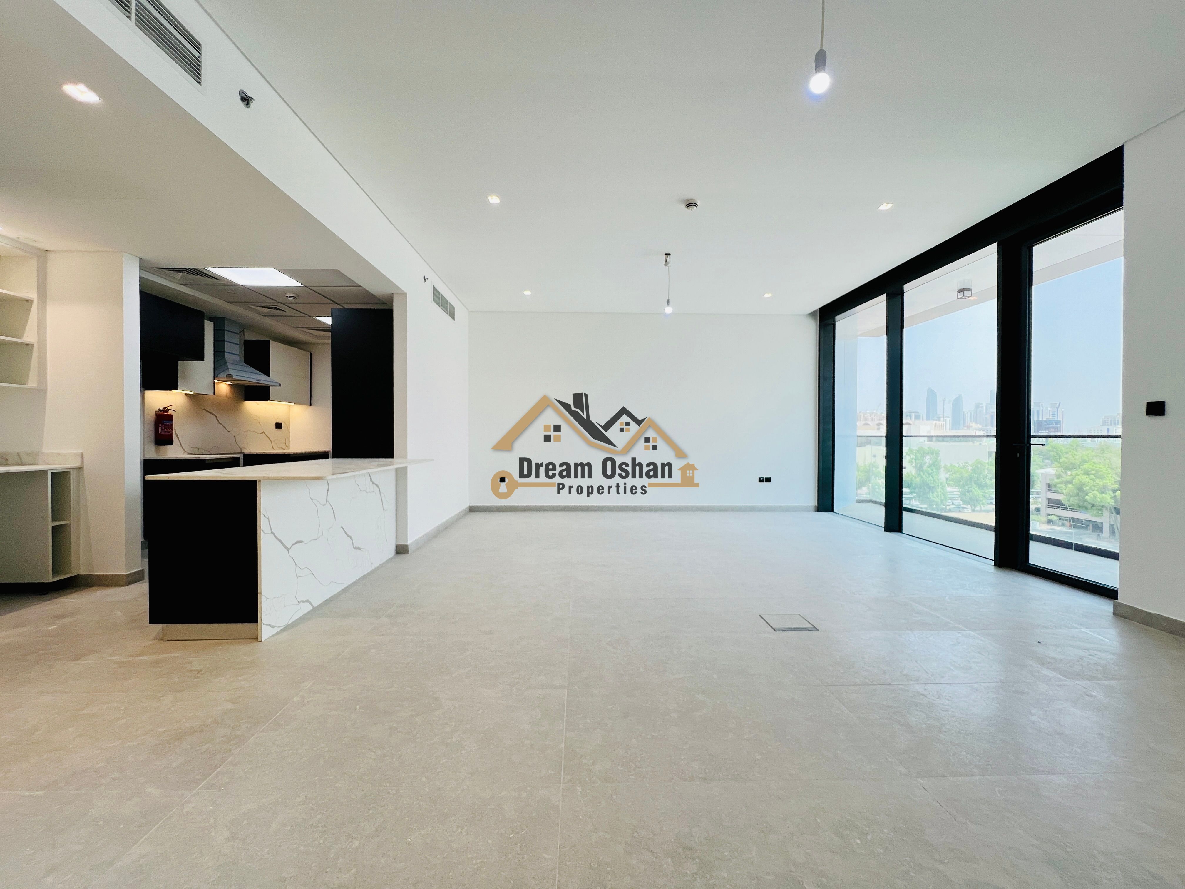 Luxury 2BR+Maid/Open Kitchen/ HUge Size