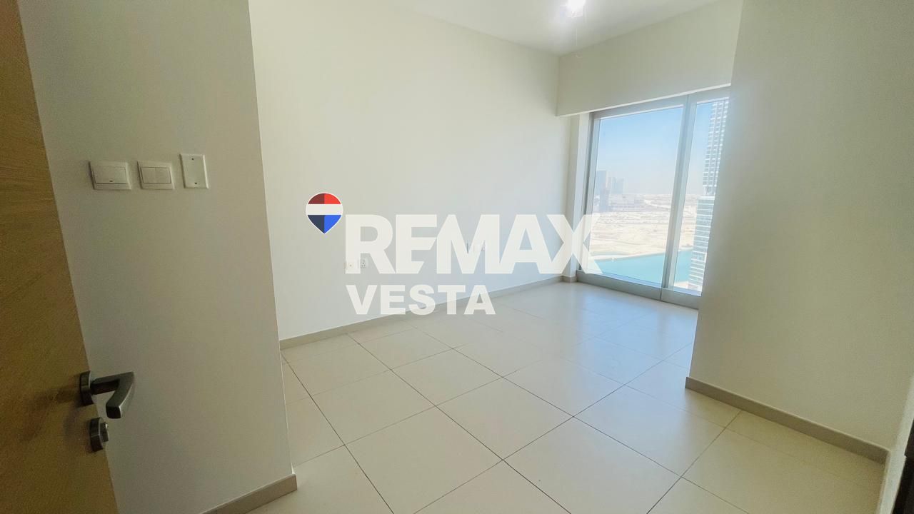 Ready to Move | Elegant Layout | Stunning View | Amenities