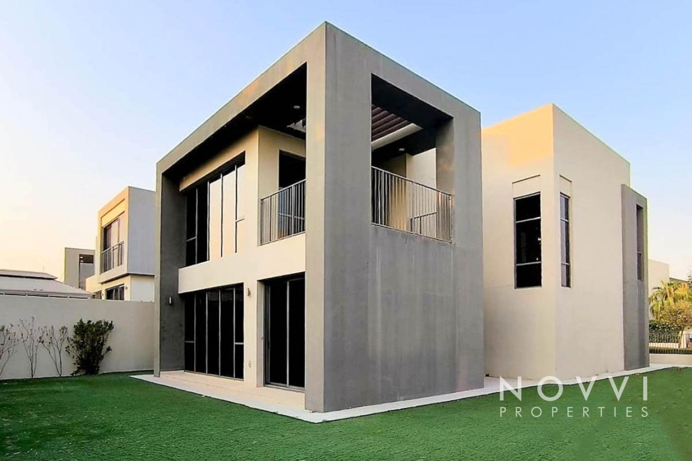 Large Layout | Ready to Move In | Landscaped