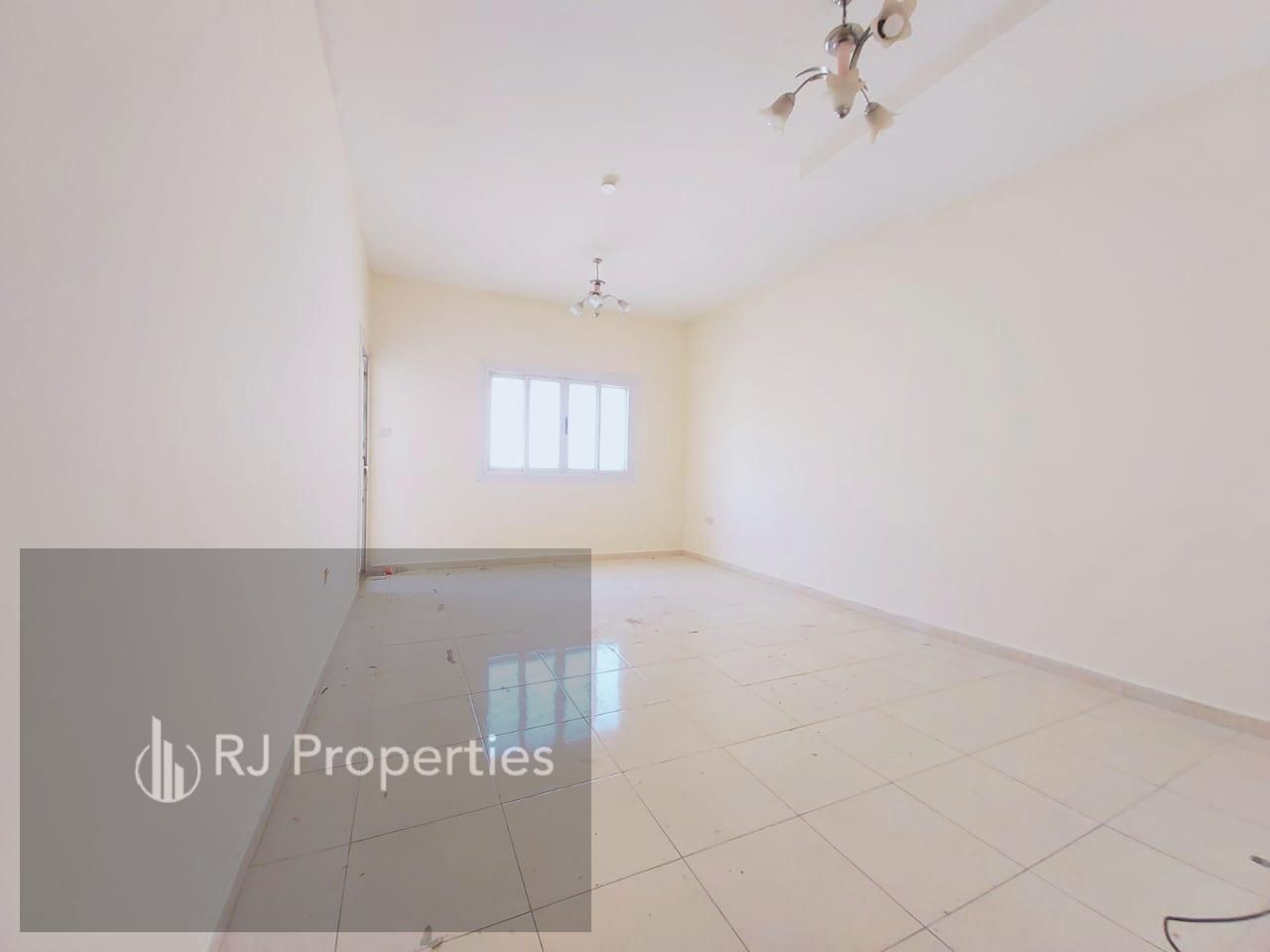 Luxury Huje Spacious Appartment With Balcony Near Muwaileh Park