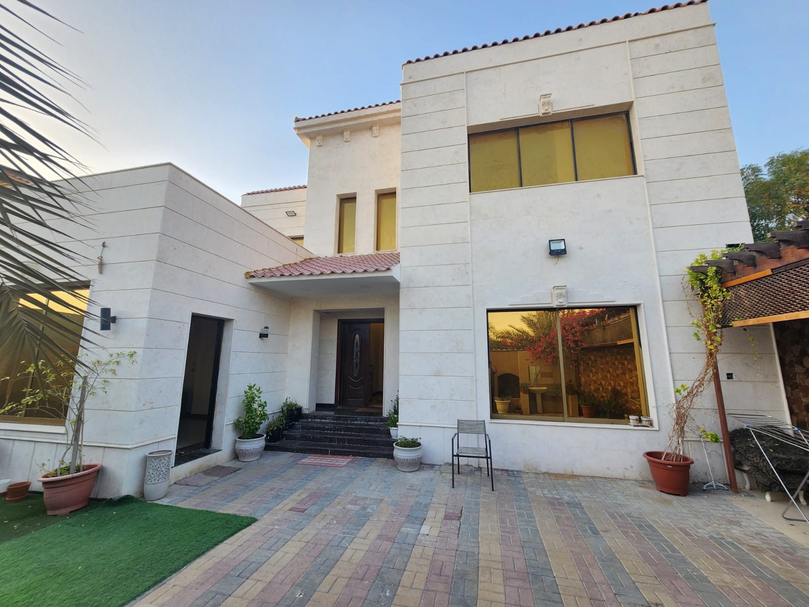 Corner Villa for Sale in Al Rawdha 1